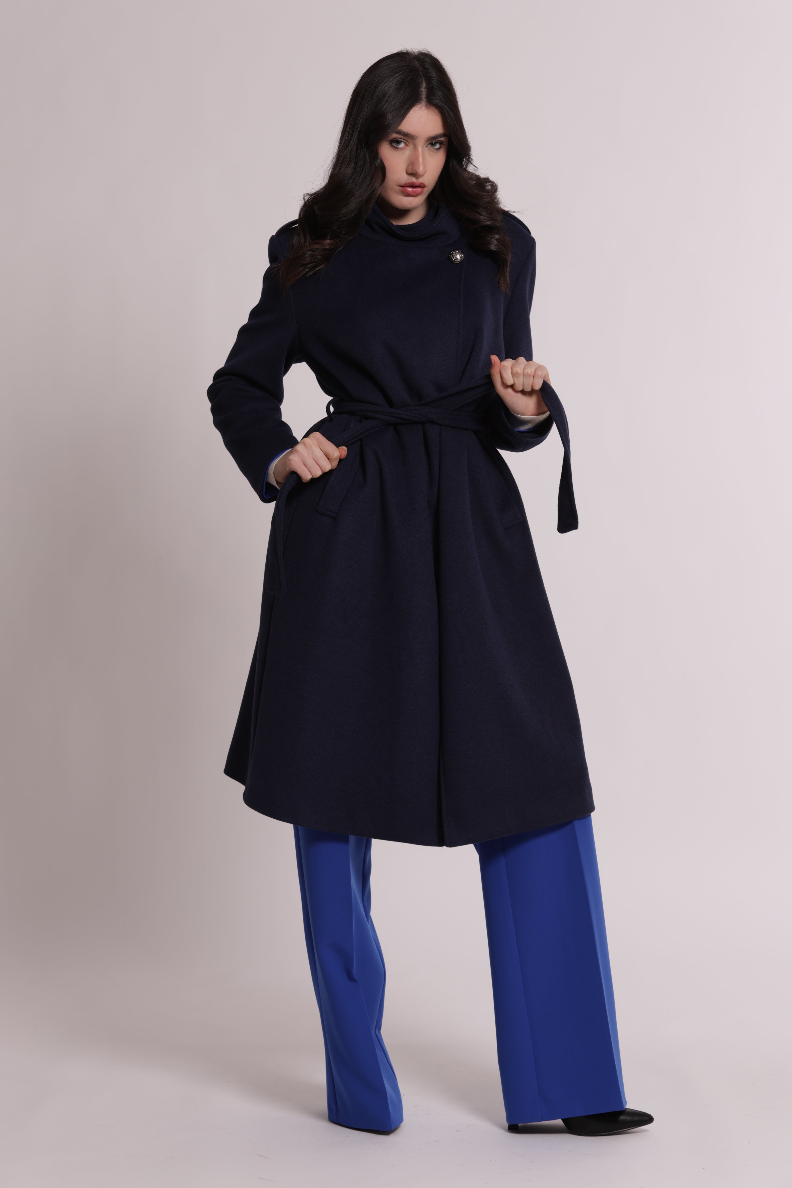 Mimi Mua Cappotto Cintura Bottoni Militari Nero