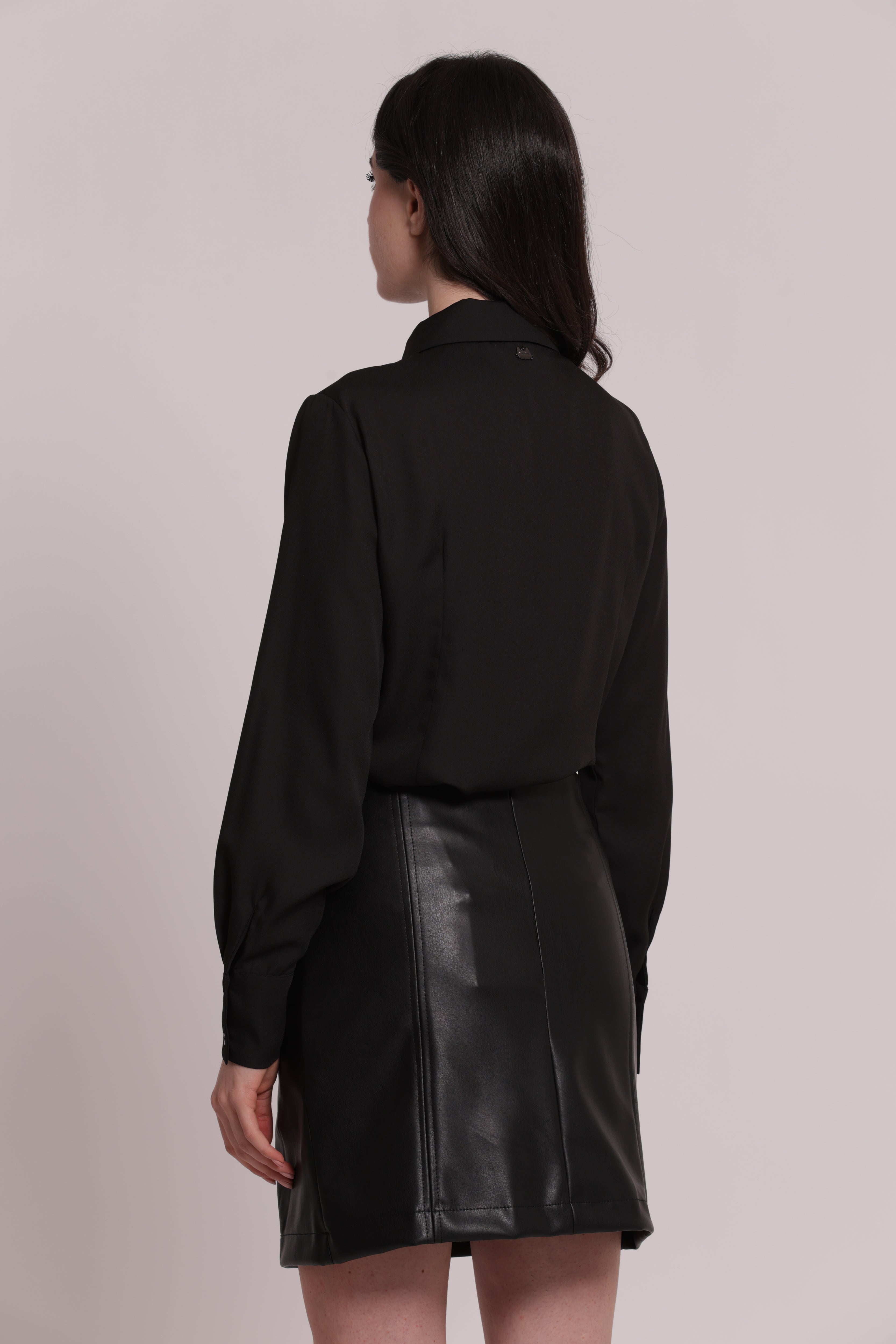 Mimi Mua Camicia Georgette Cut-Out Nera