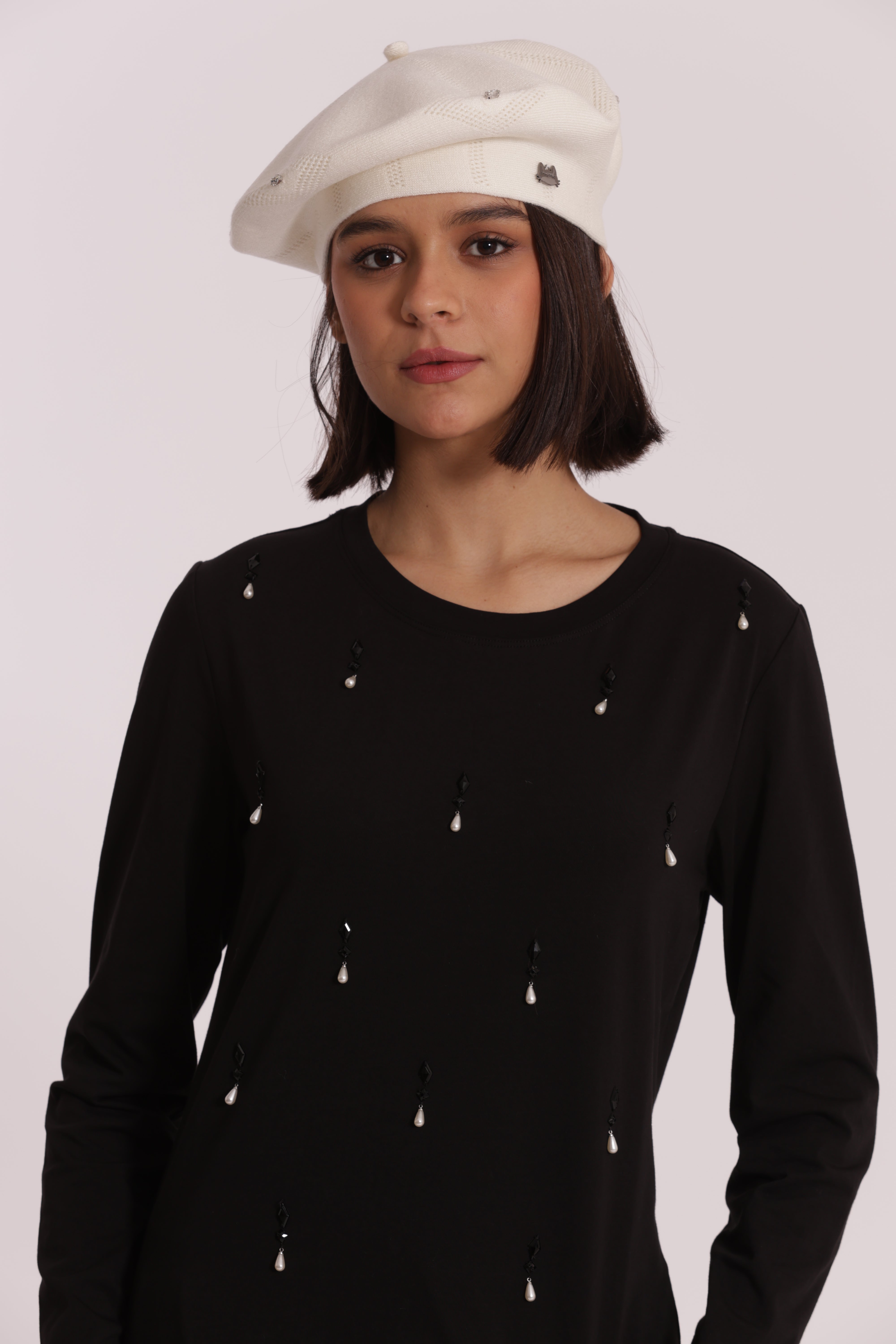 Mimi Mua Basco con Rivetto Strass Cappello Nero