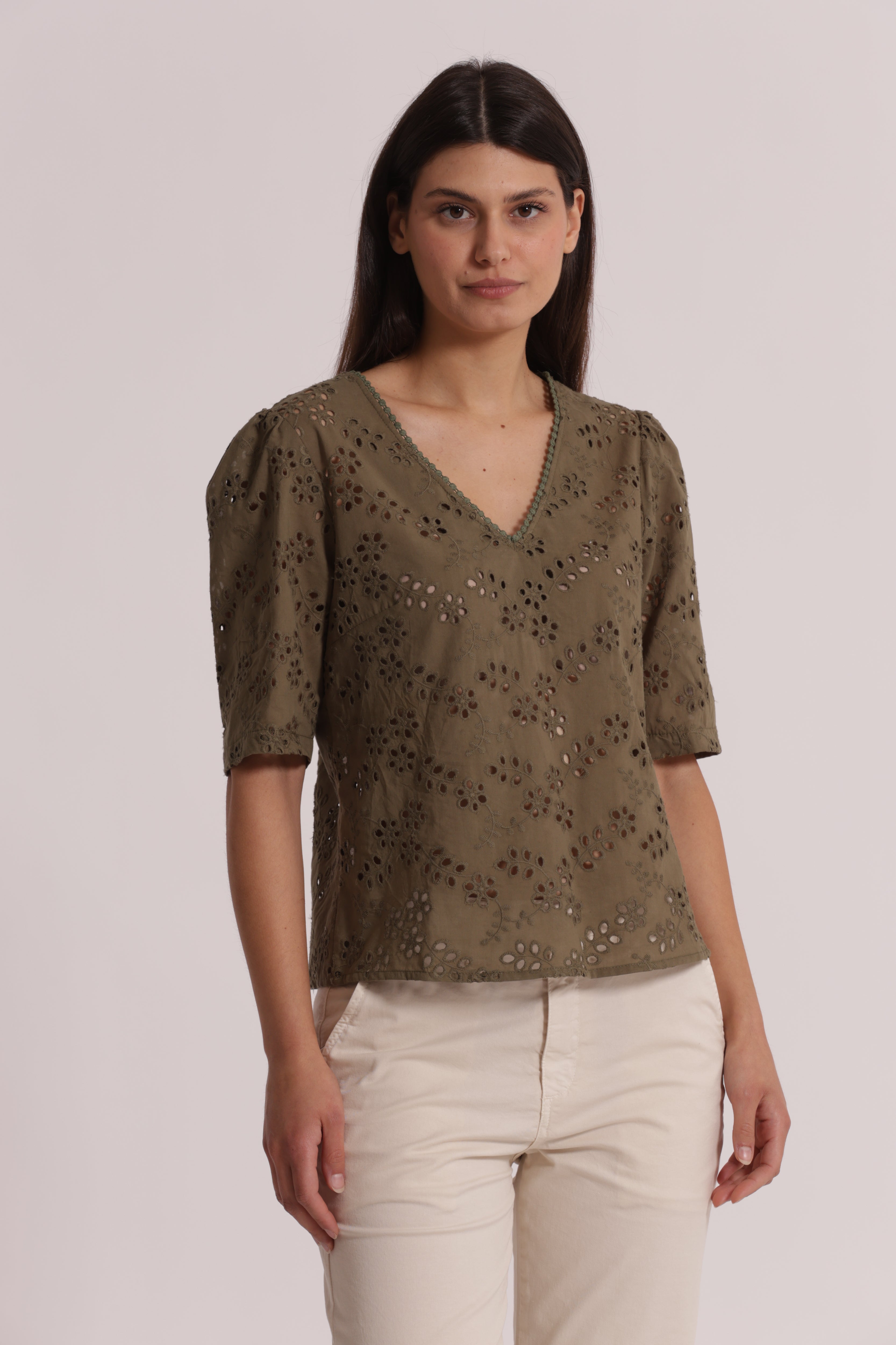 Mimi Mua blusa scollo V sangallo bianco cotone