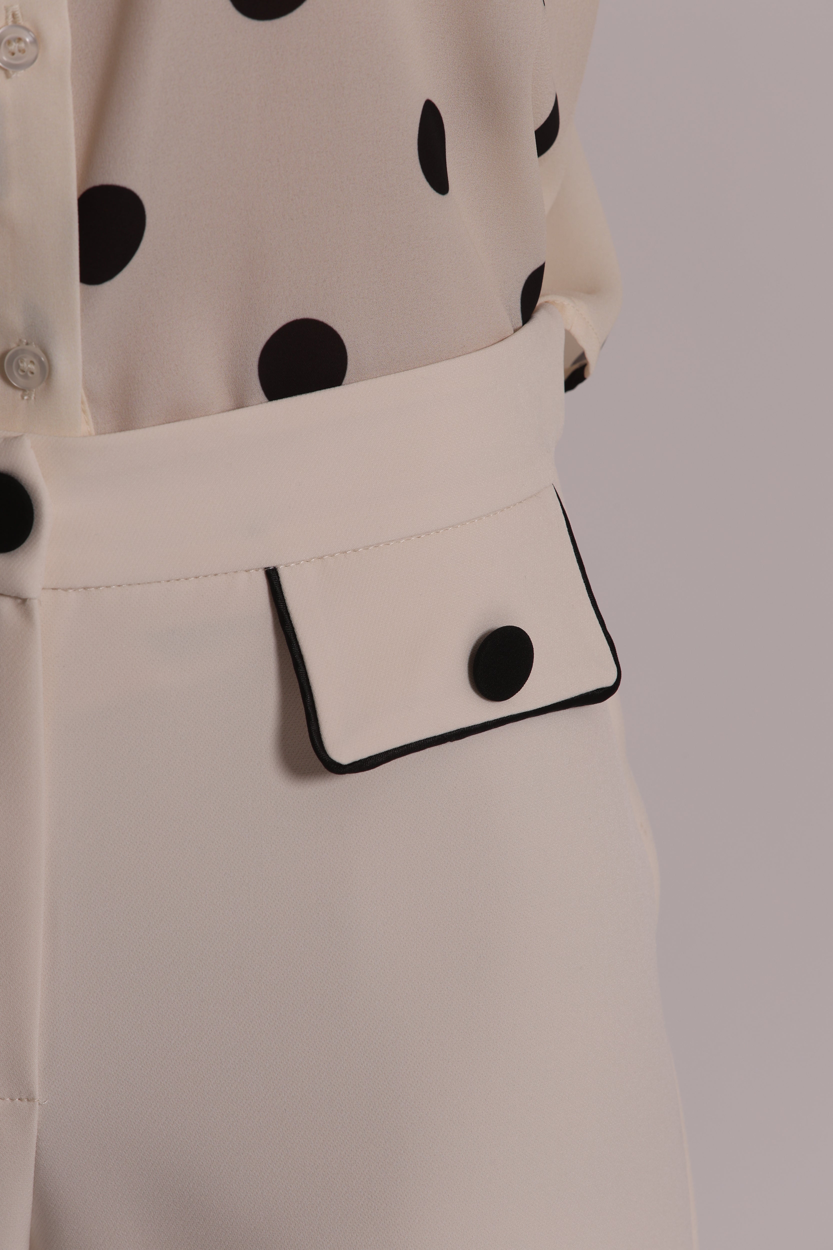 Mimi Mua pantalone bordi contrasto latte bicolore