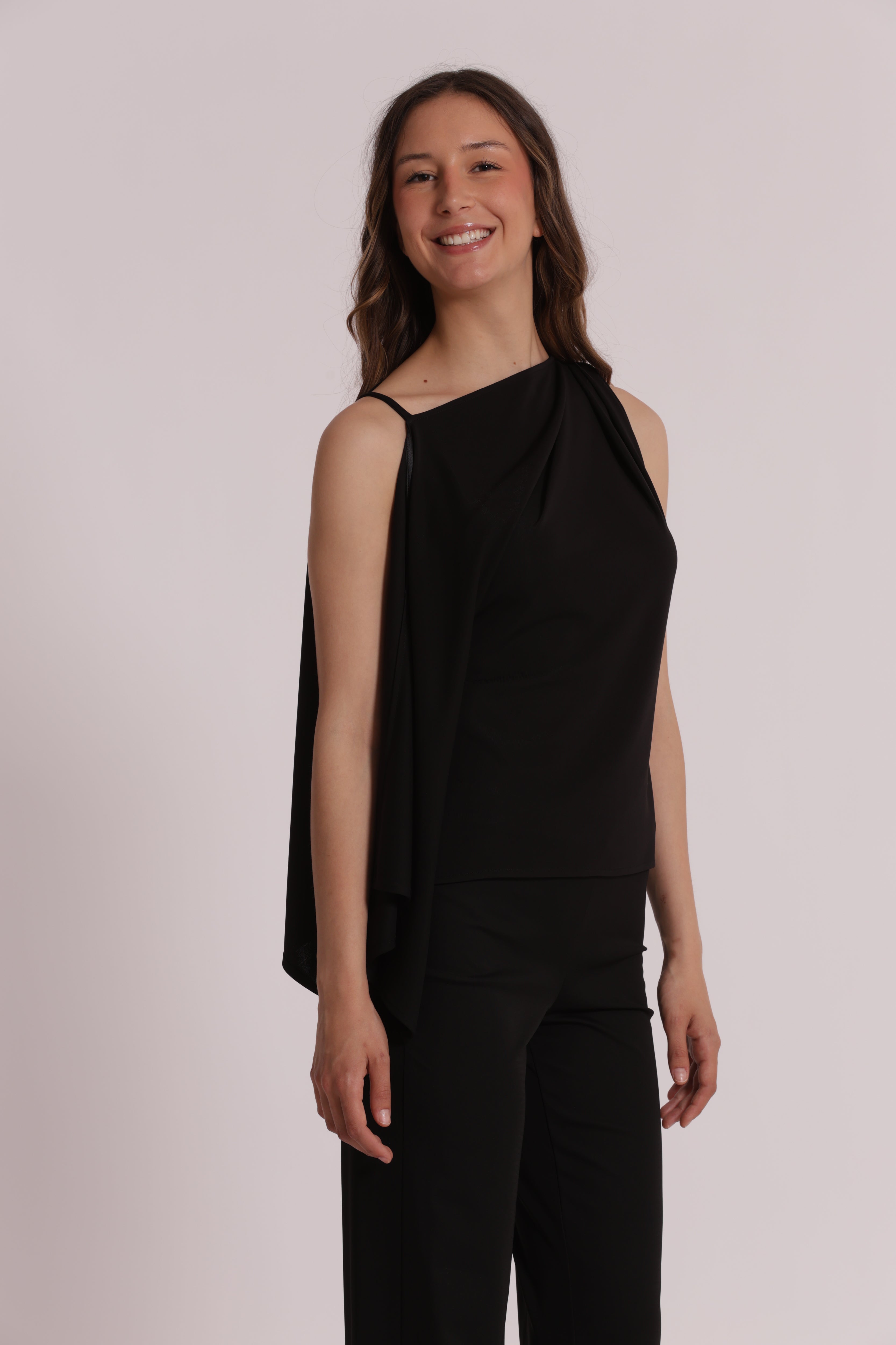 Mimi Mua blusa spalla scesa elegante