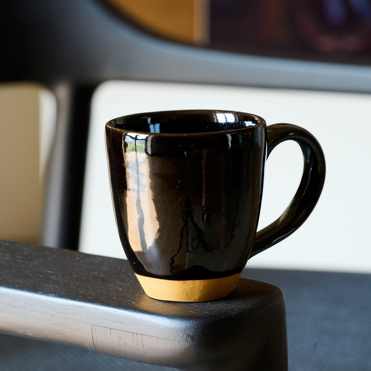 On Earth Tall tazza in gres nero 5,5 cm
