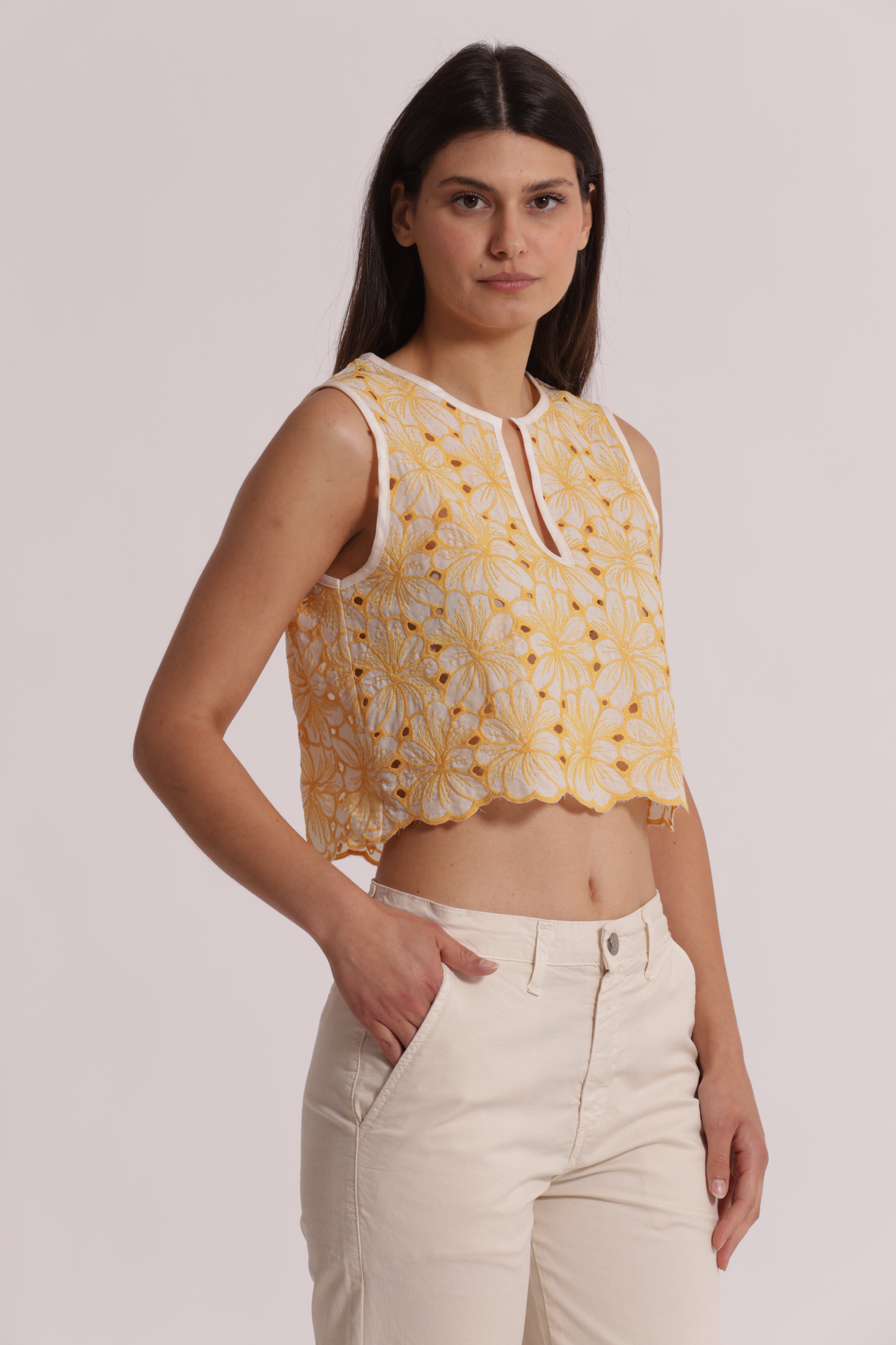 Mimi Mua Top Cropped Sangallo Panna Ocra