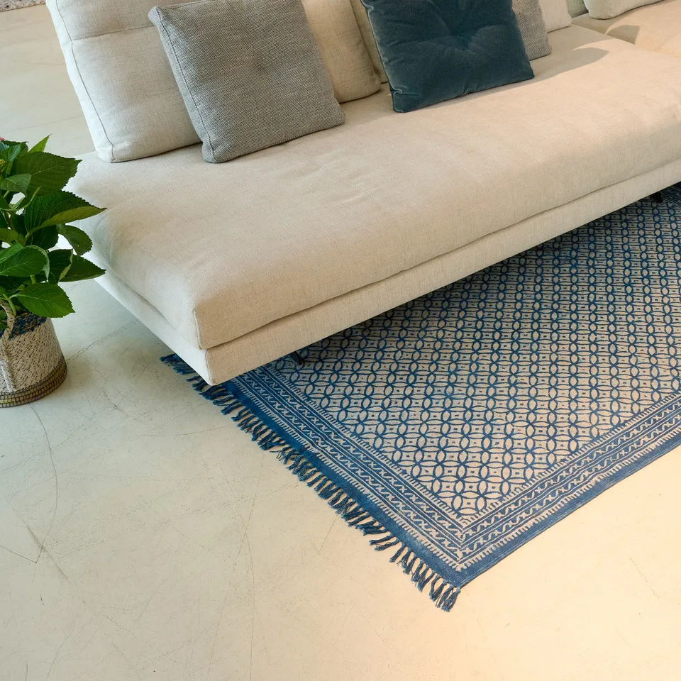 On Earth Cooperative Collection Indaco tappeto cotone blu 180x130 cm