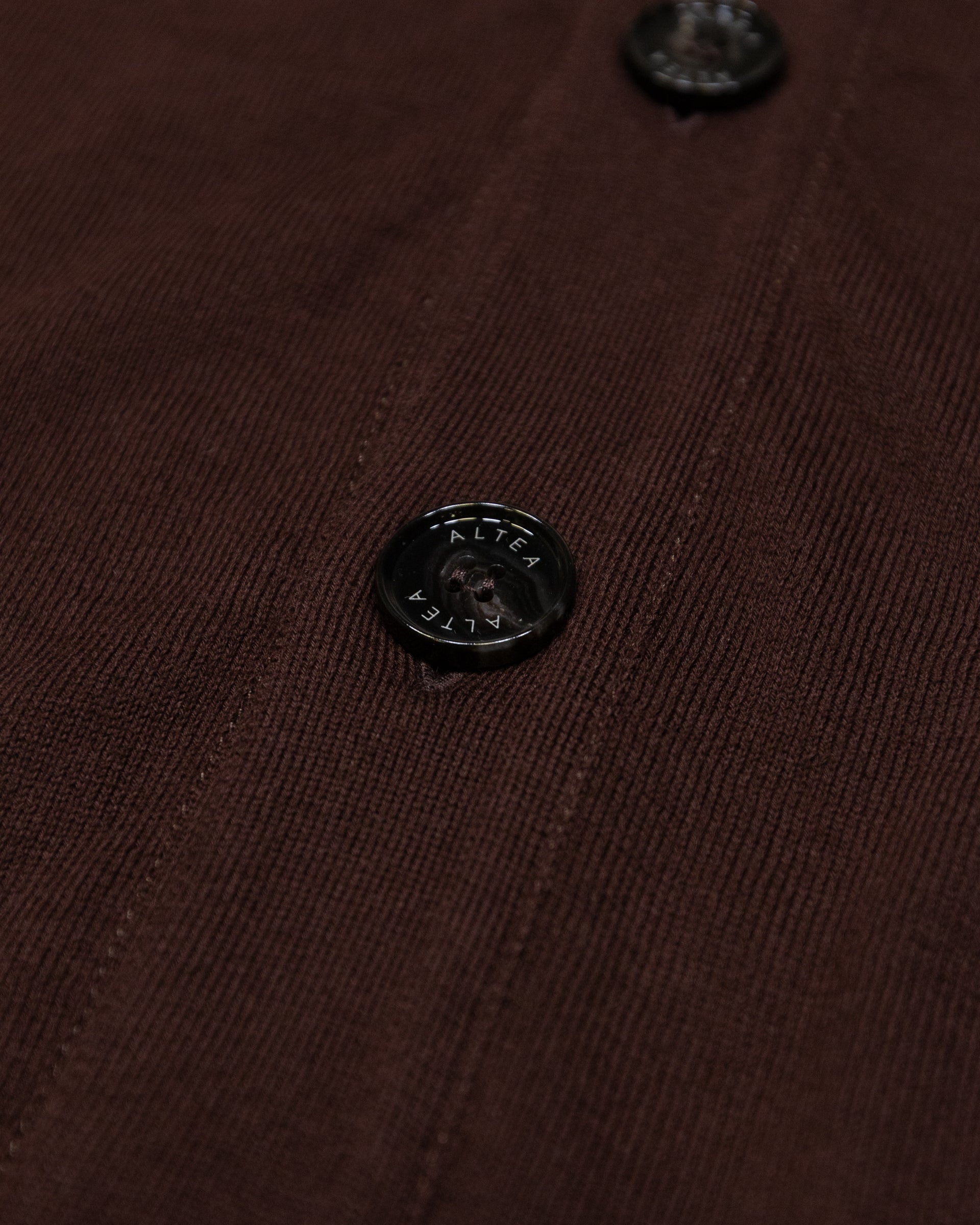 Altea Maglia gilet in cotone rasato moro con bottoni