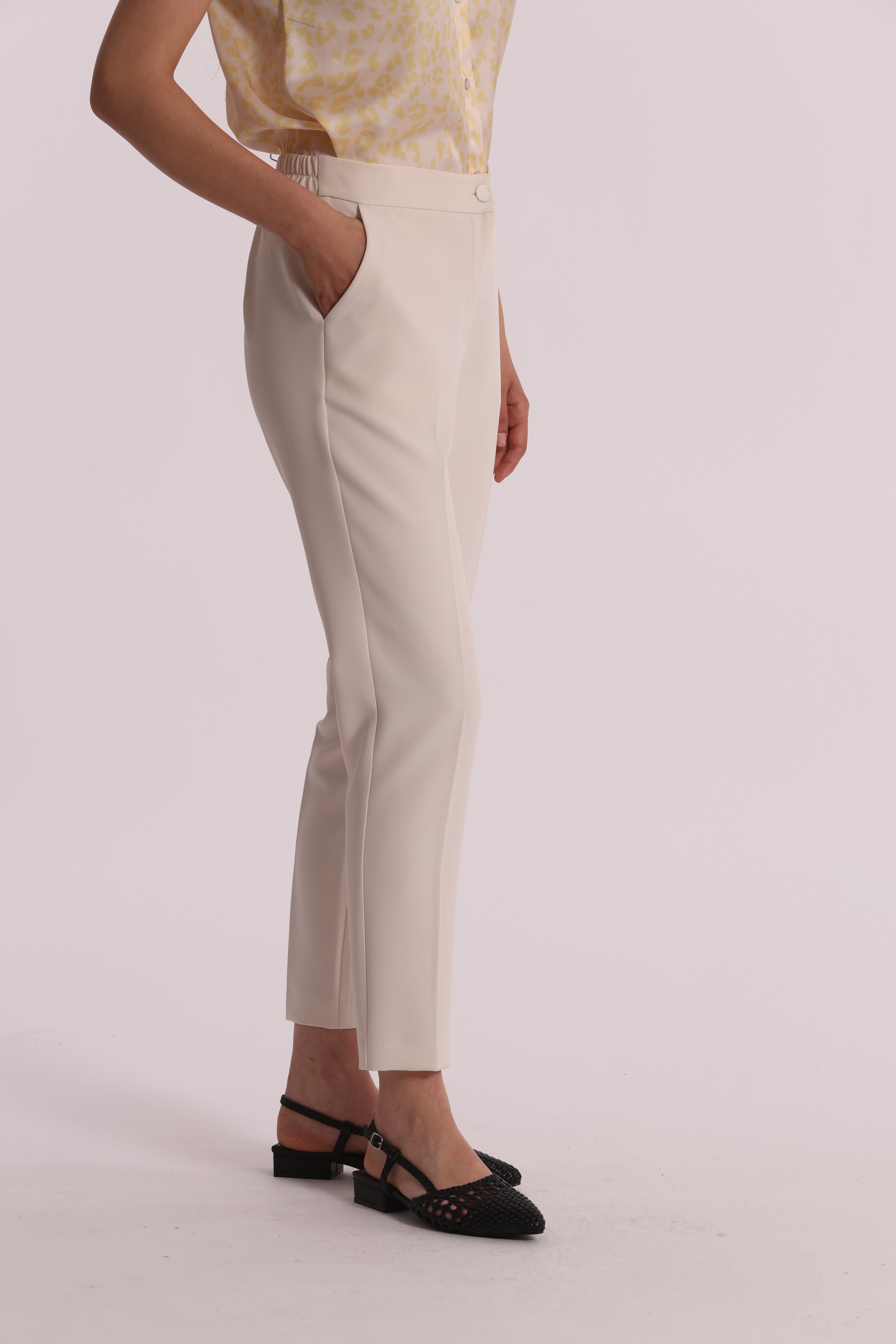 Mimi Mua pantaloni sigaretta elastico dietro