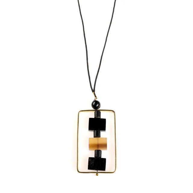 On Earth Acero collana corno nero 65 cm