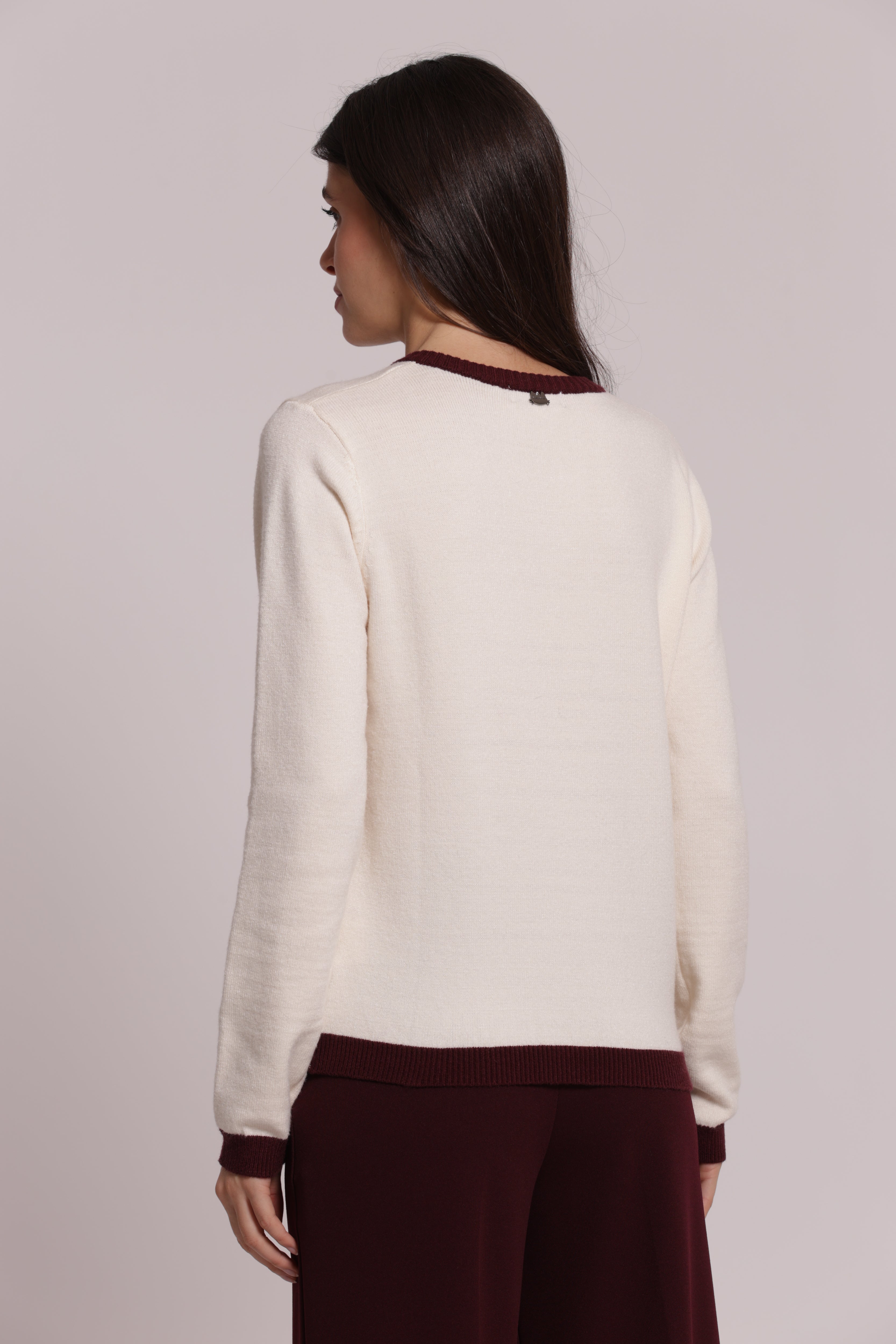 Mimi Mua Maglia Scollo a V Bicolor Nero Morbido