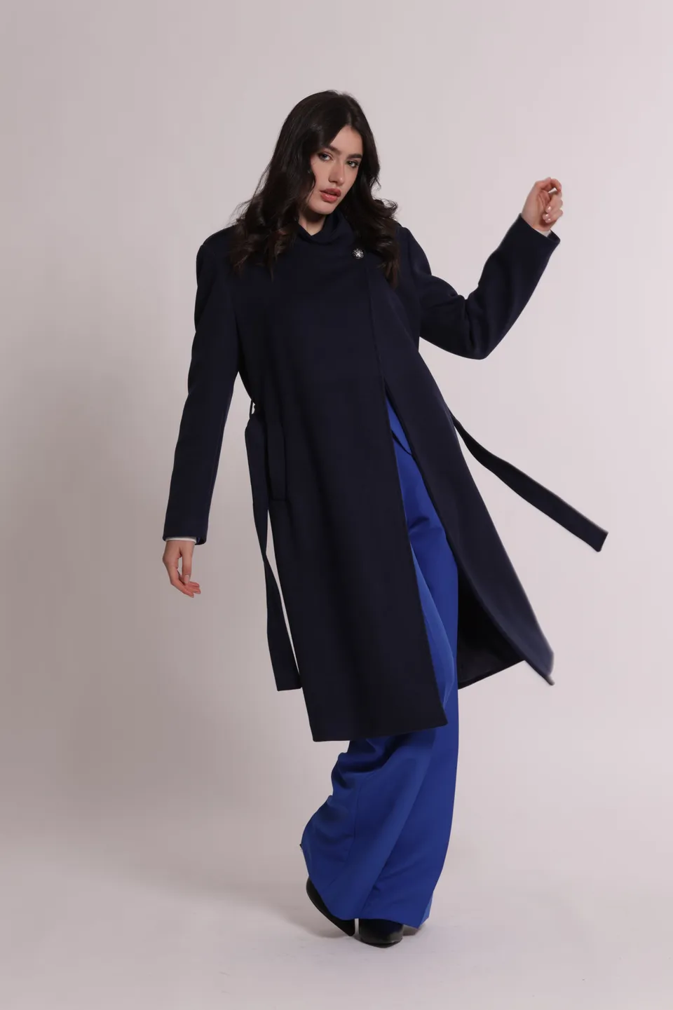Mimi Mua Cappotto Cintura Bottoni Militari Nero