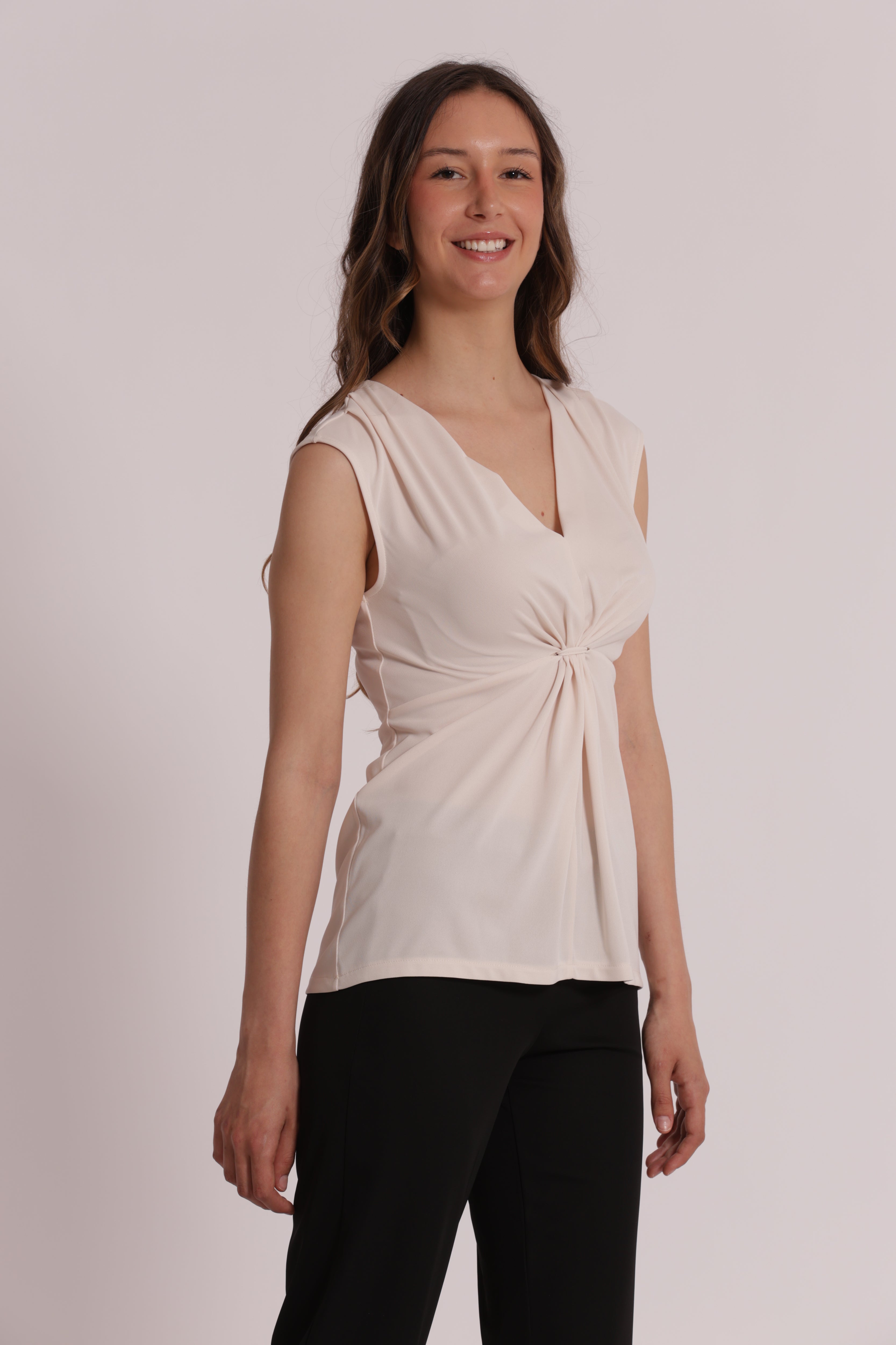 Mimi Mua Top Scollo a V con Arricciatura Frontale Nero