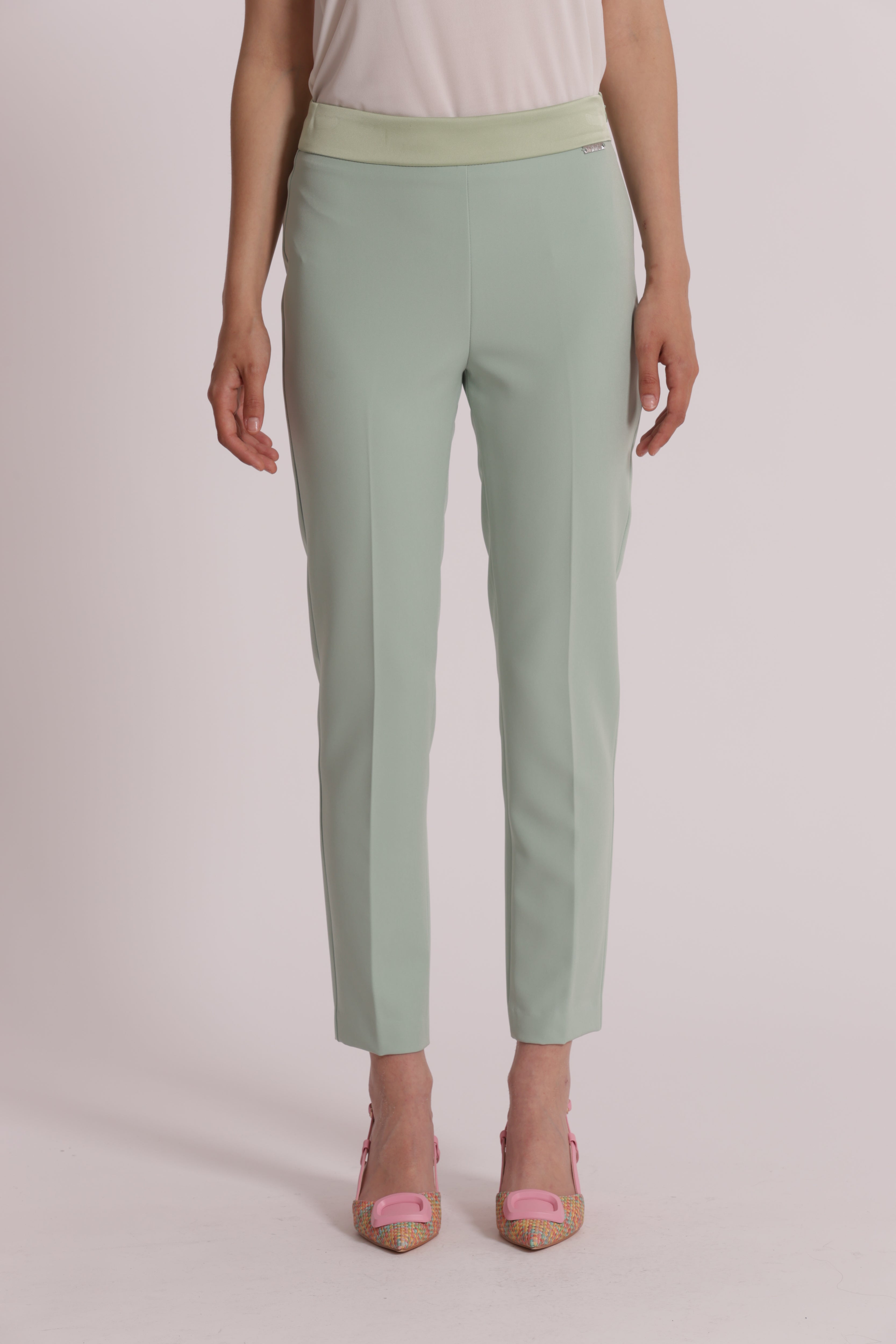 Mimi Mua Dettagli Simil Raso Pantaloni Nero Elasticizzati
