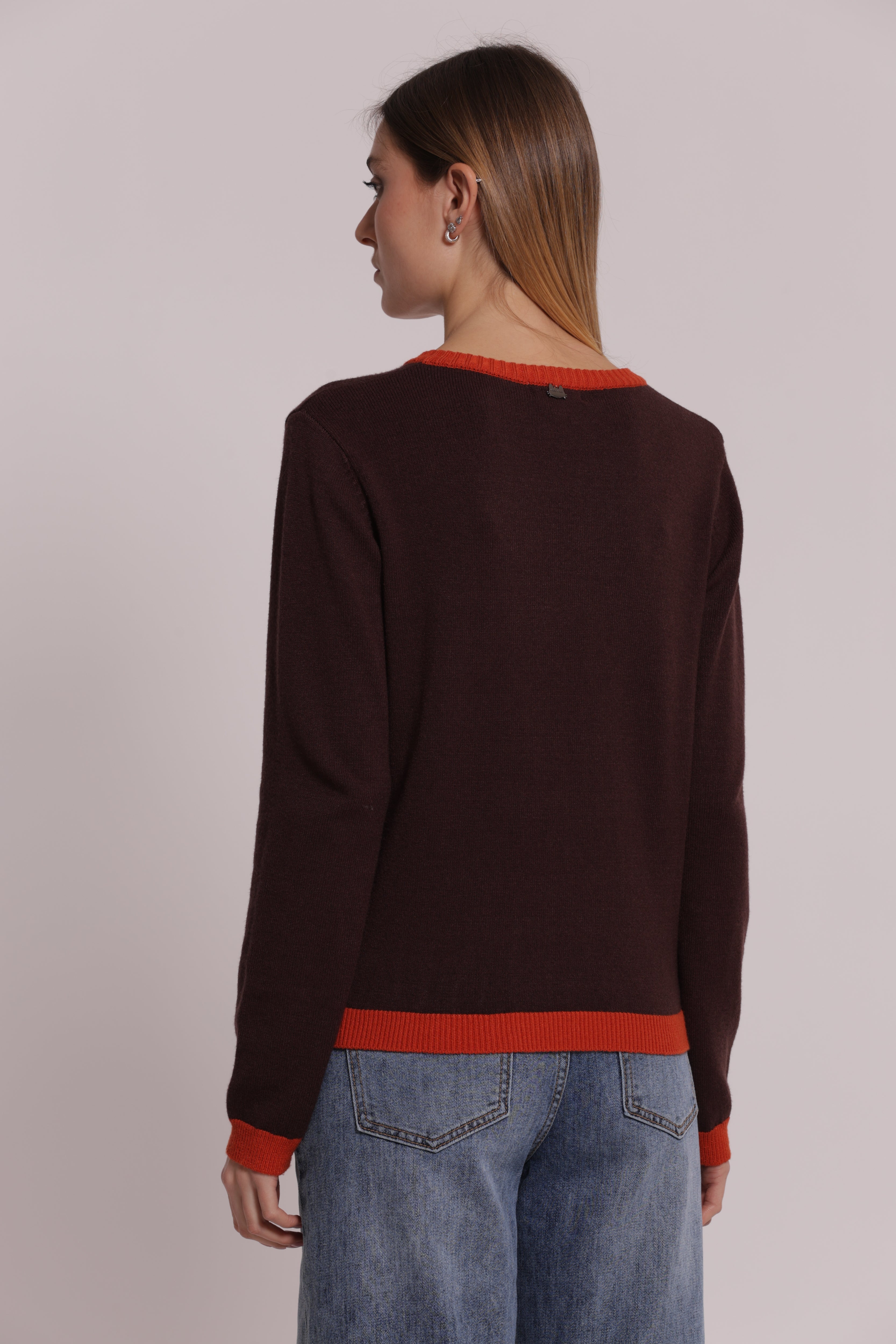 Mimi Mua Maglia Scollo a V Bicolor Nero Morbido