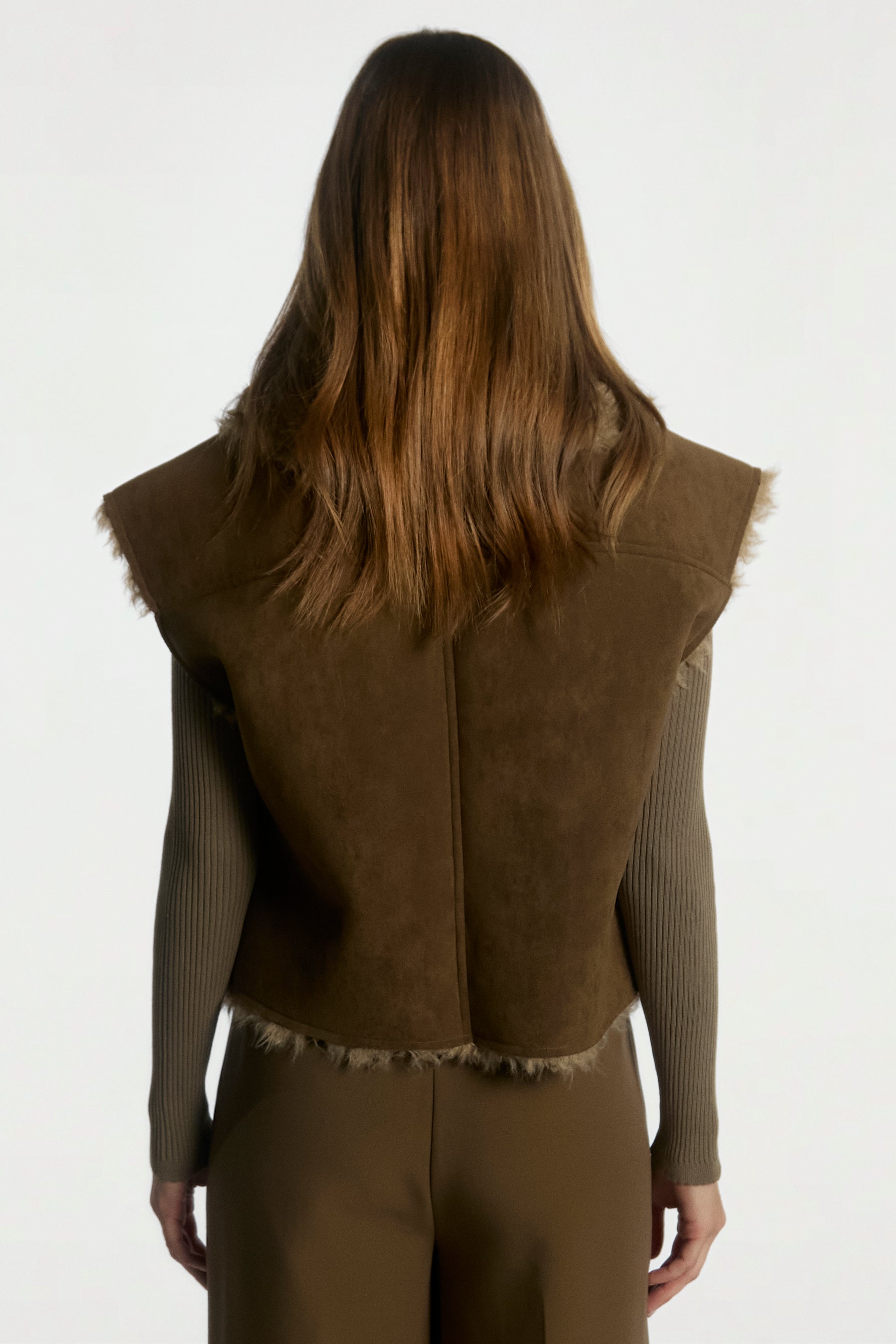 Aaiko Avrelle Gilet verde teak corto con bottoni