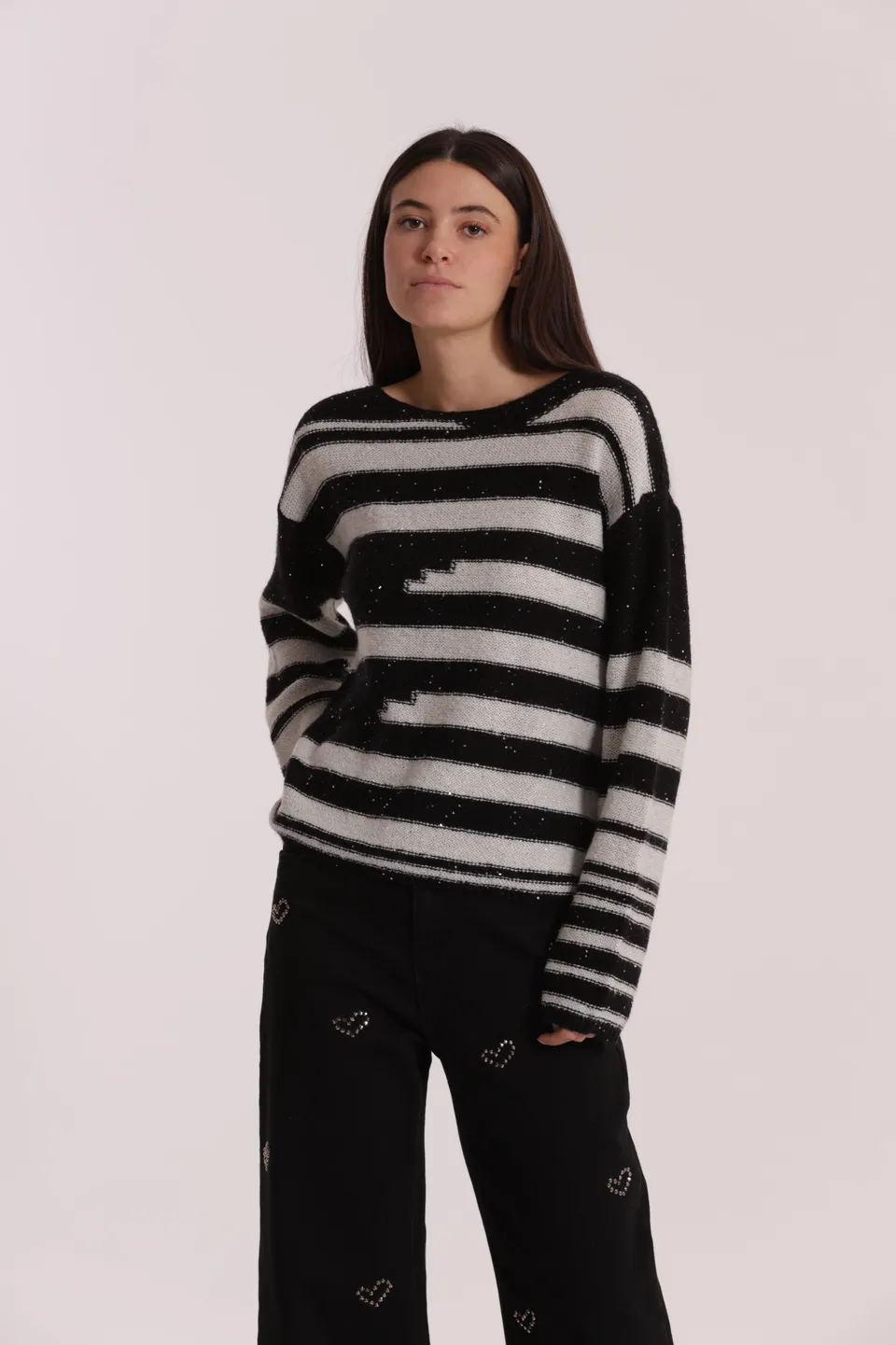 Mimi Mua Maglia a Righe e Paillettes Nero Bianco