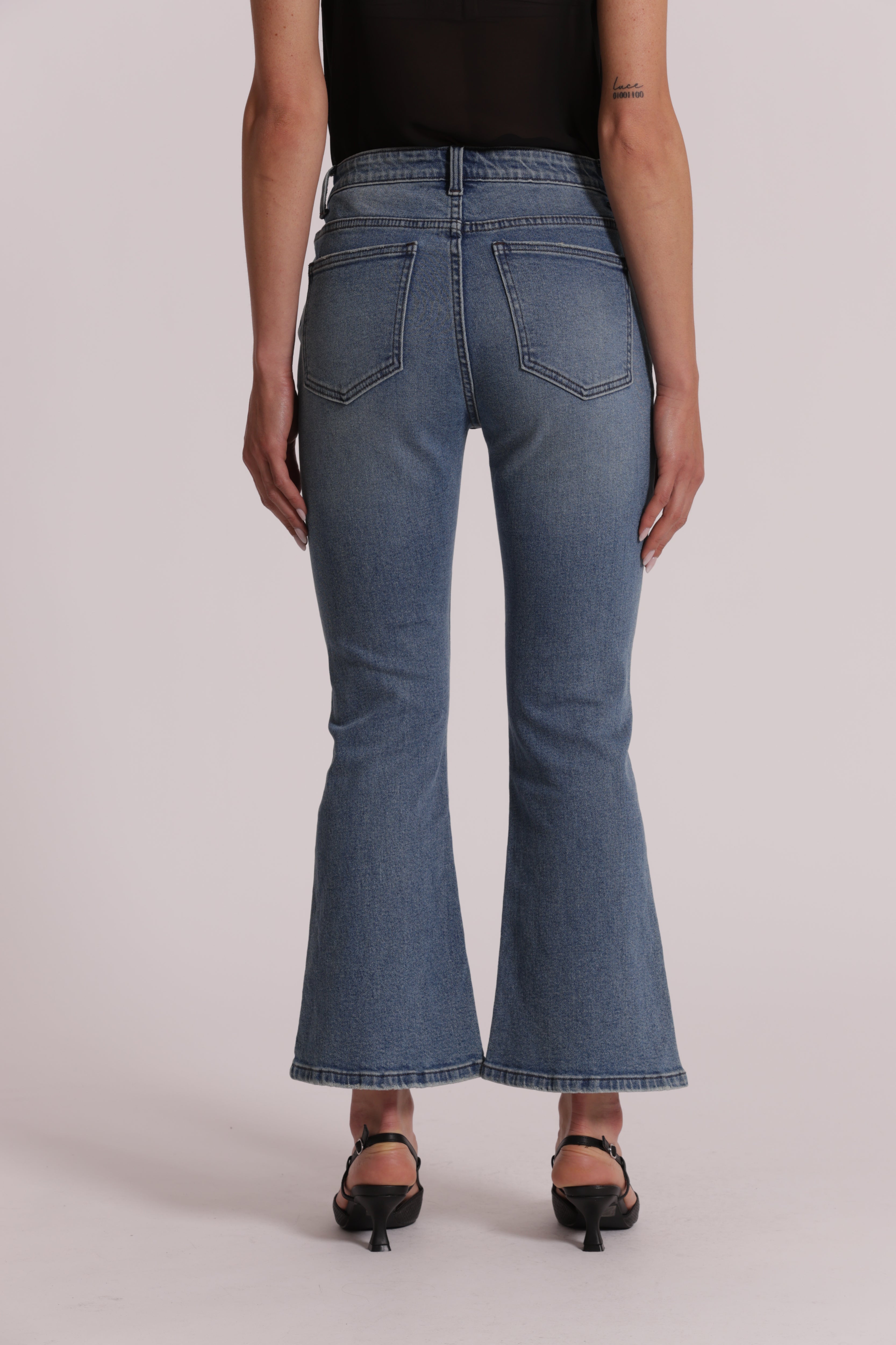 Mimi Mua Flare con Applicazioni Floreali Jeans Blu Medio