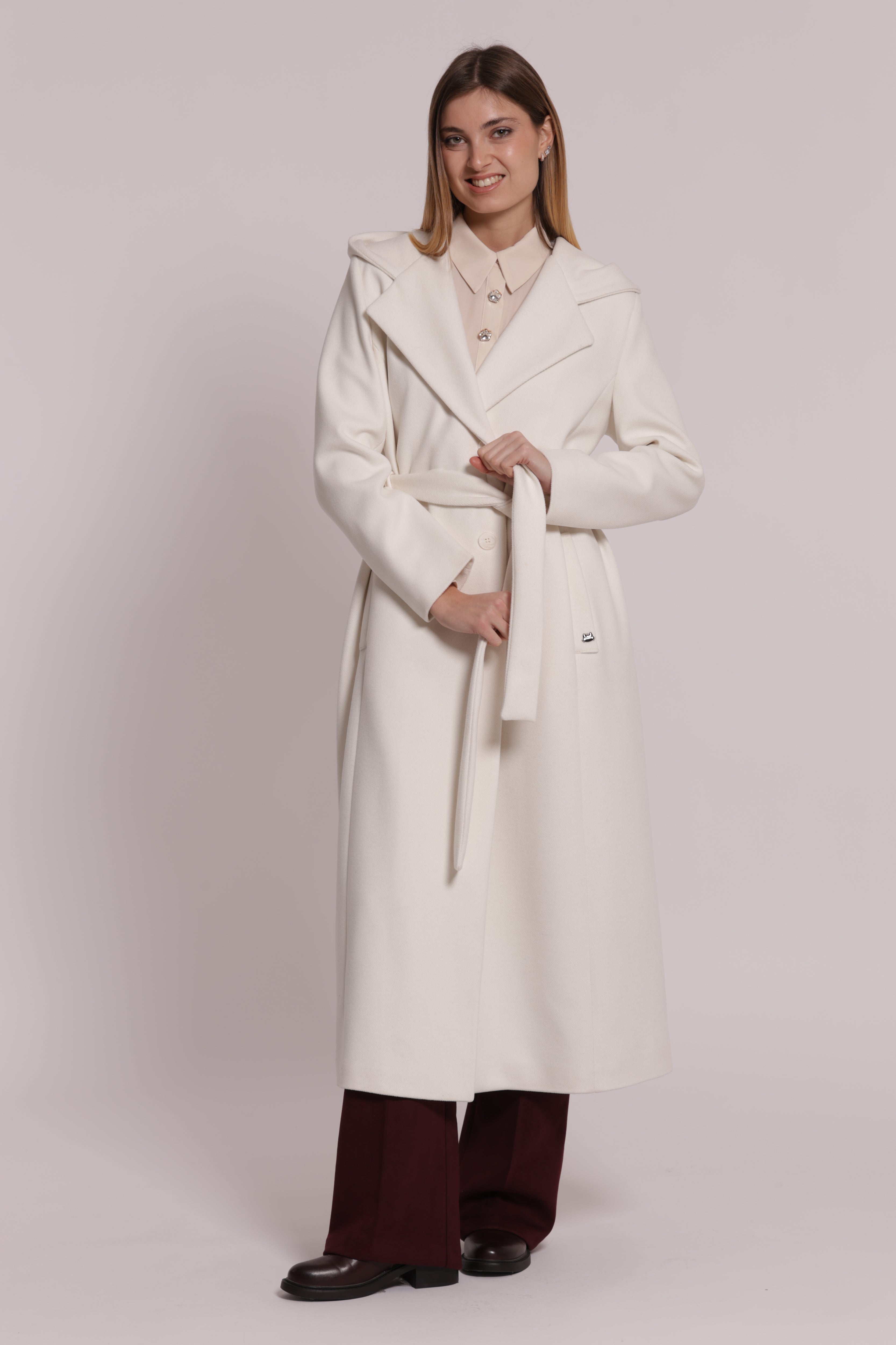 Mimi Mua Cappotto Lungo con Cappuccio Nero con cintura