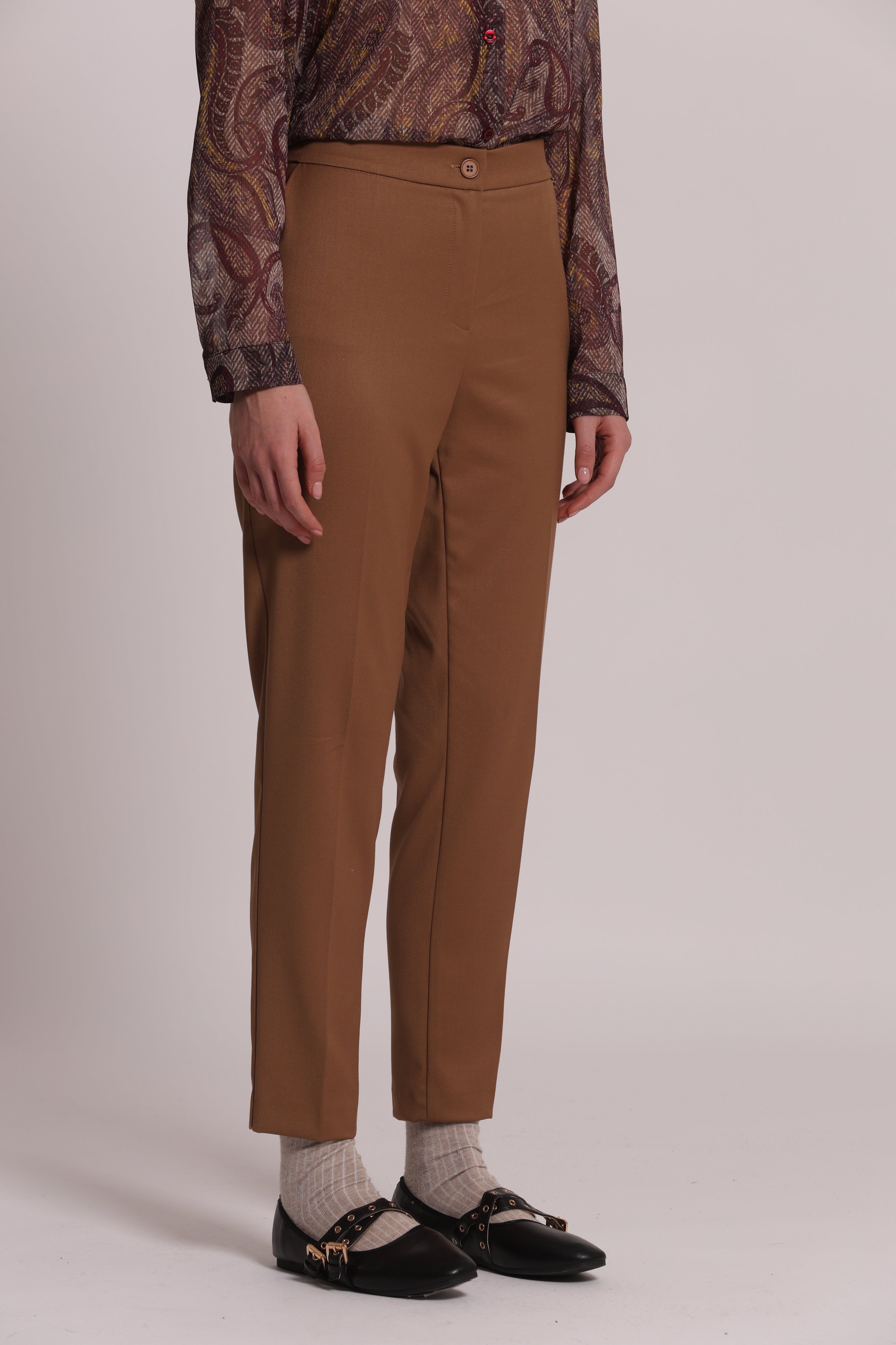 Mimi Mua pantalone sigaretta elastico dietro vanz pantaloni nero S