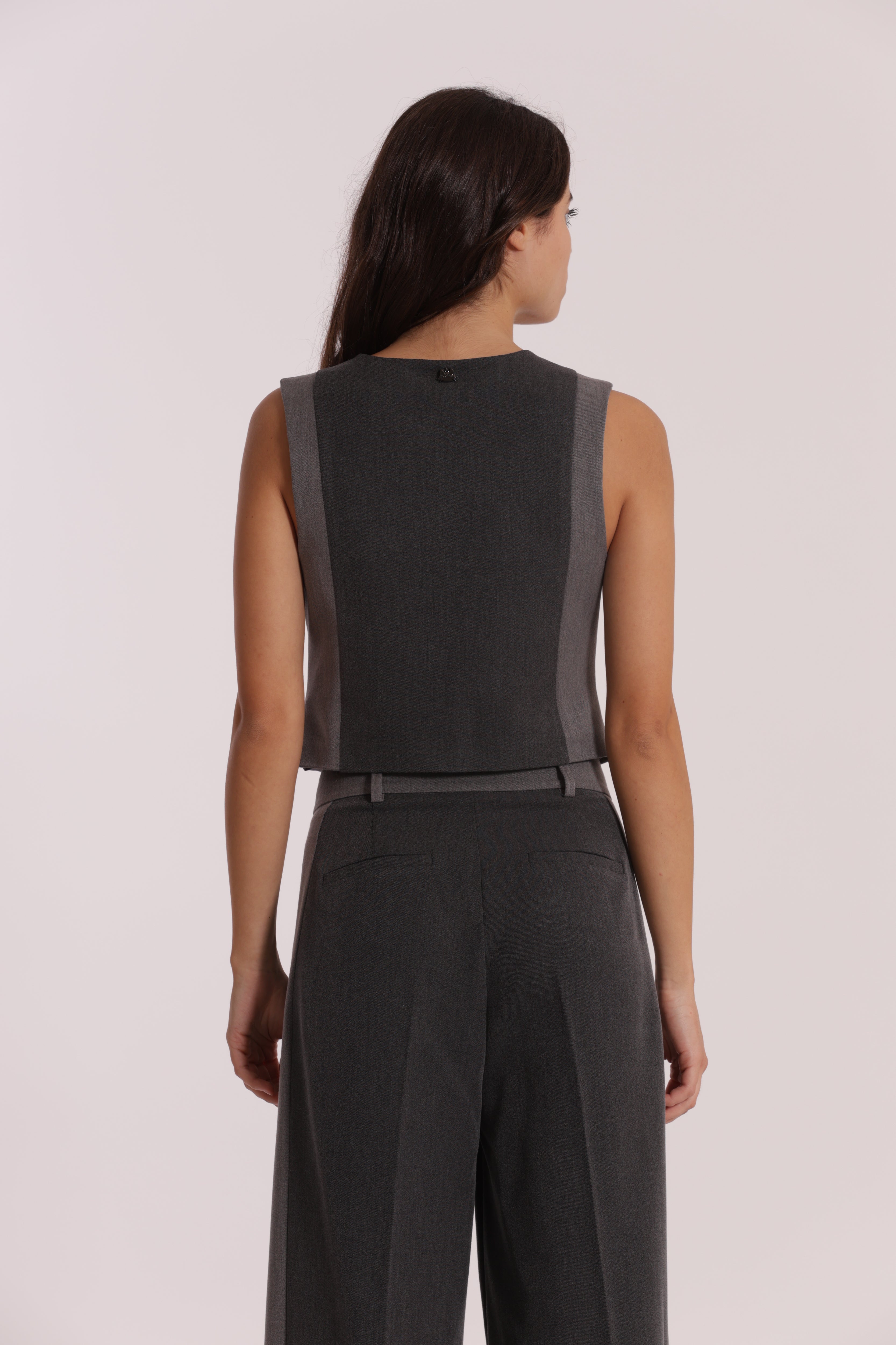 Mimi Mua Color Block gilet grigio chiaro bicolore