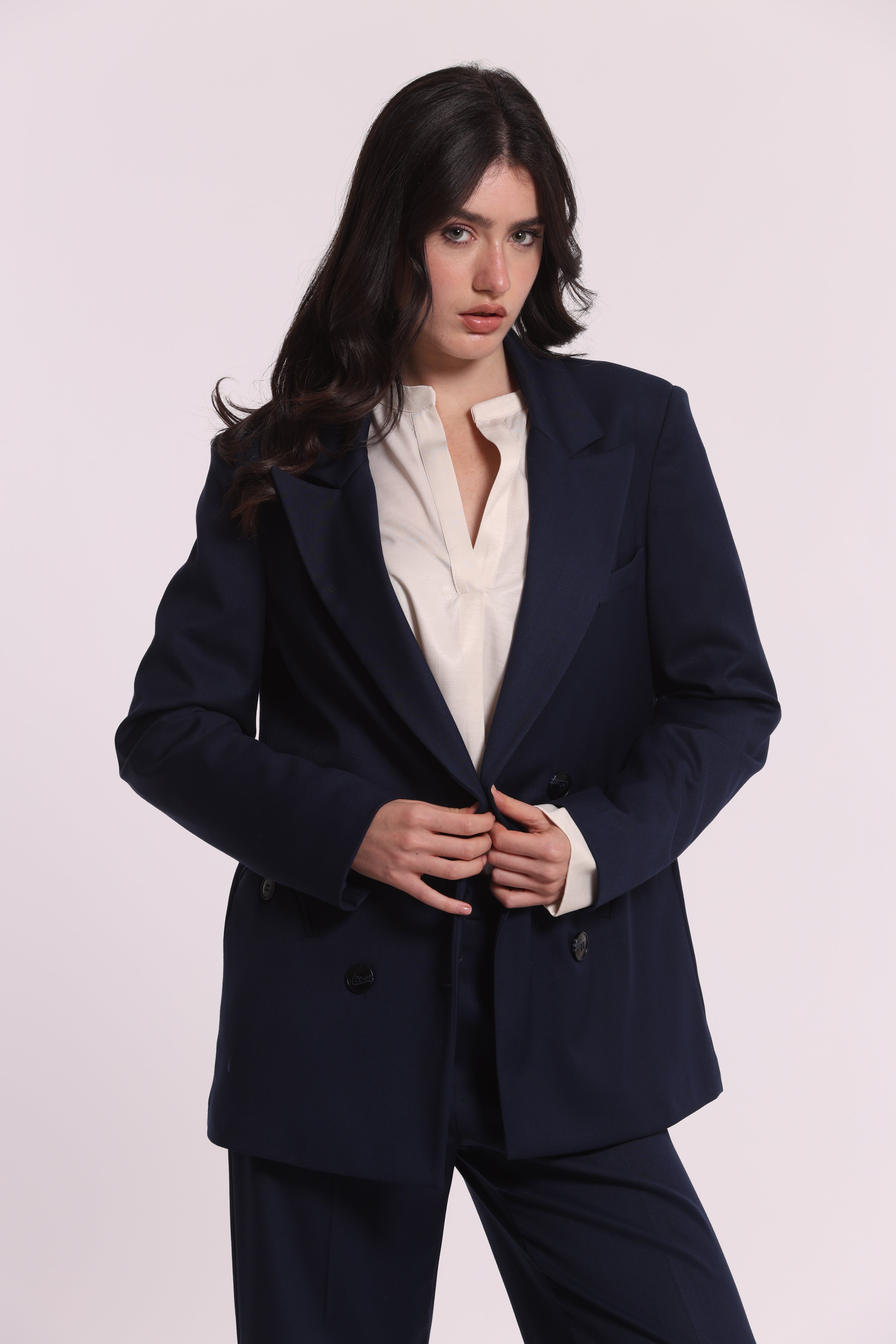 Mimi Mua giacca lunga doppio petto nera elegante