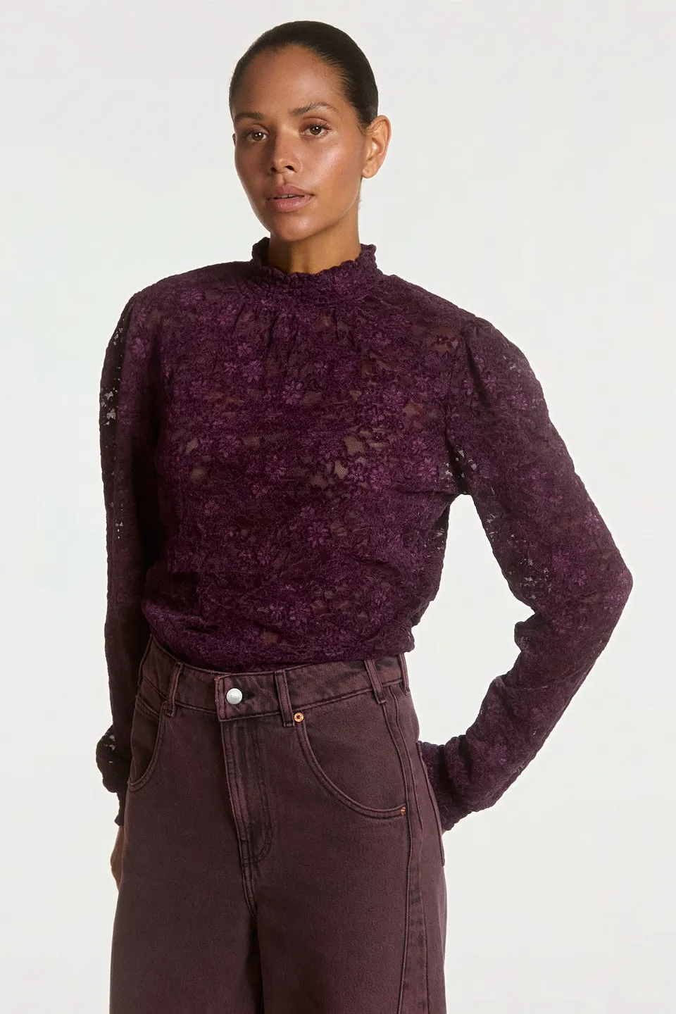 Aaiko Tory top pizzo prugna collo alto