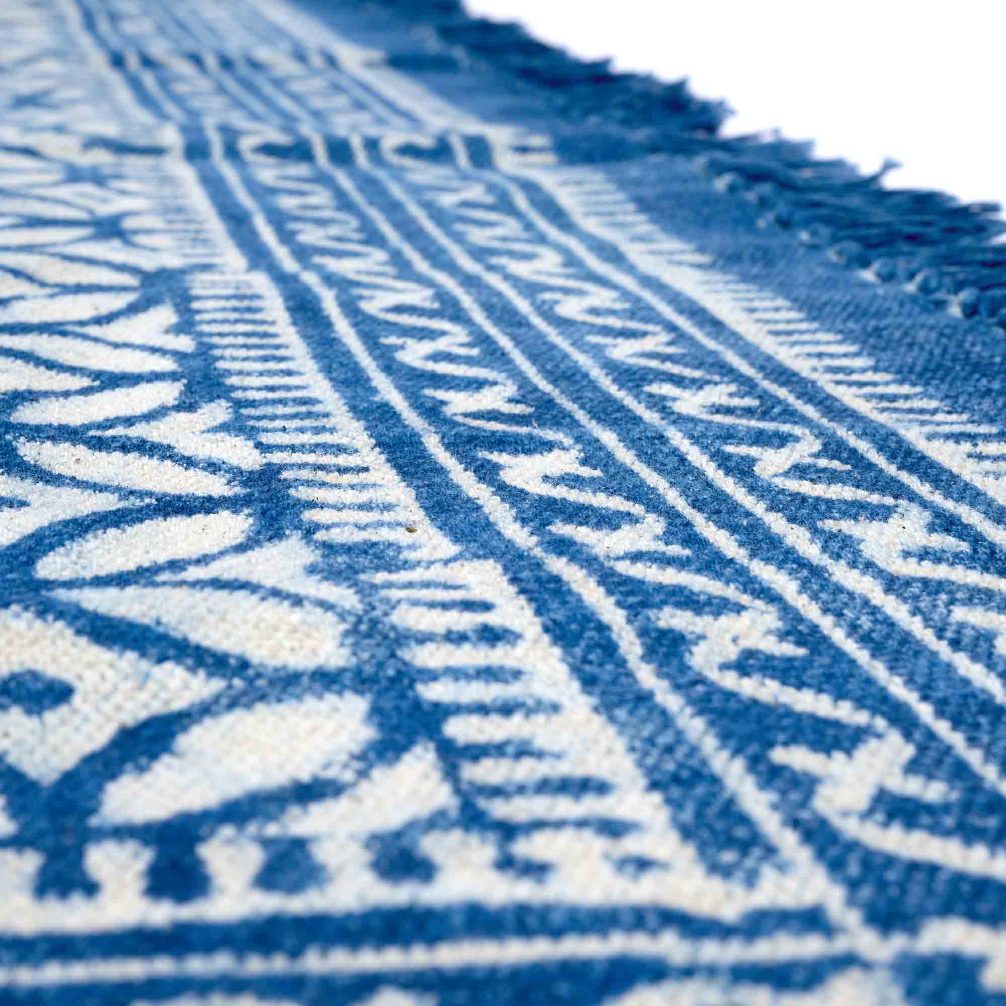 On Earth Cooperative Collection Indaco tappeto cotone blu 180x130 cm