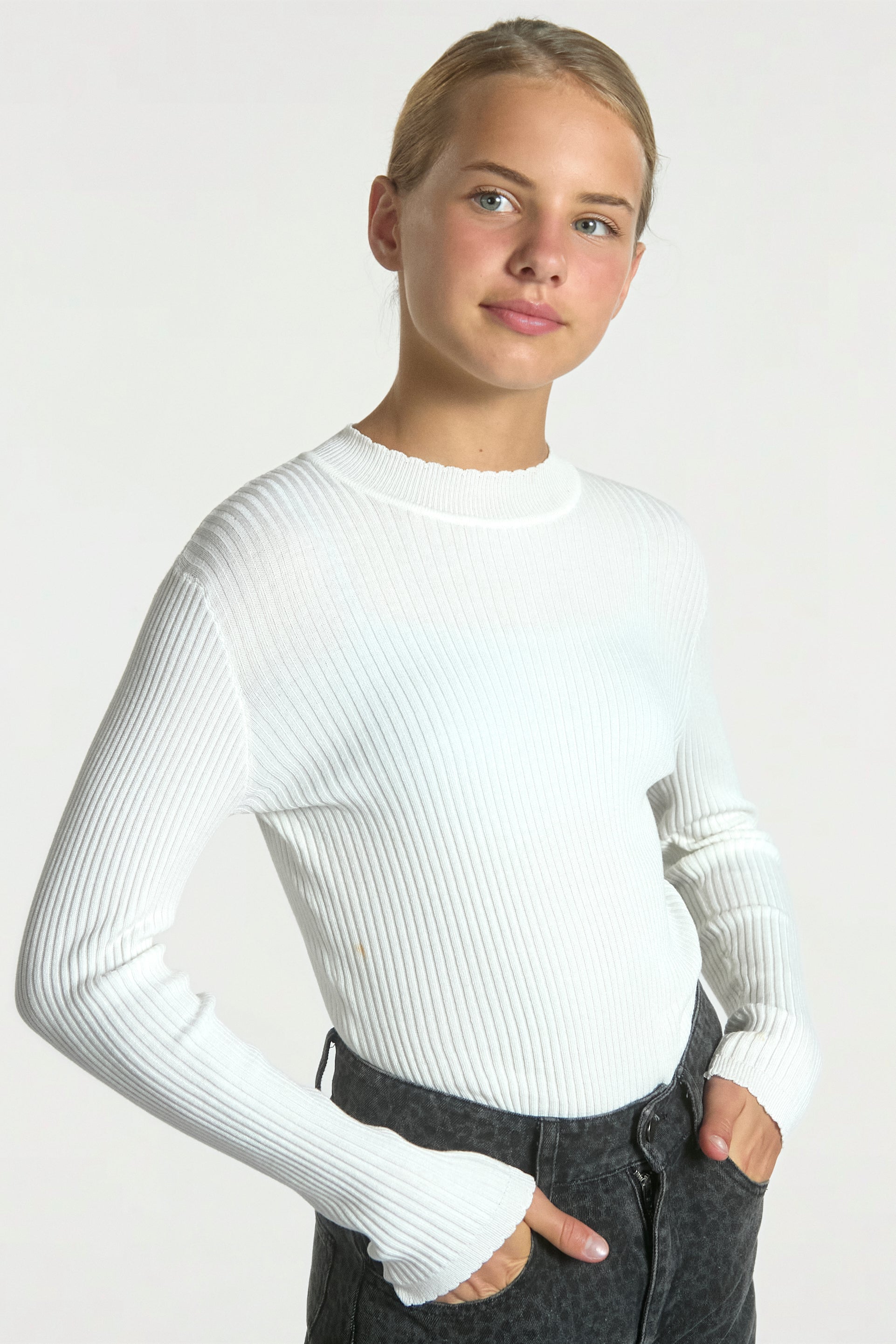 Aaiko Jaro top bianco coste collo alto