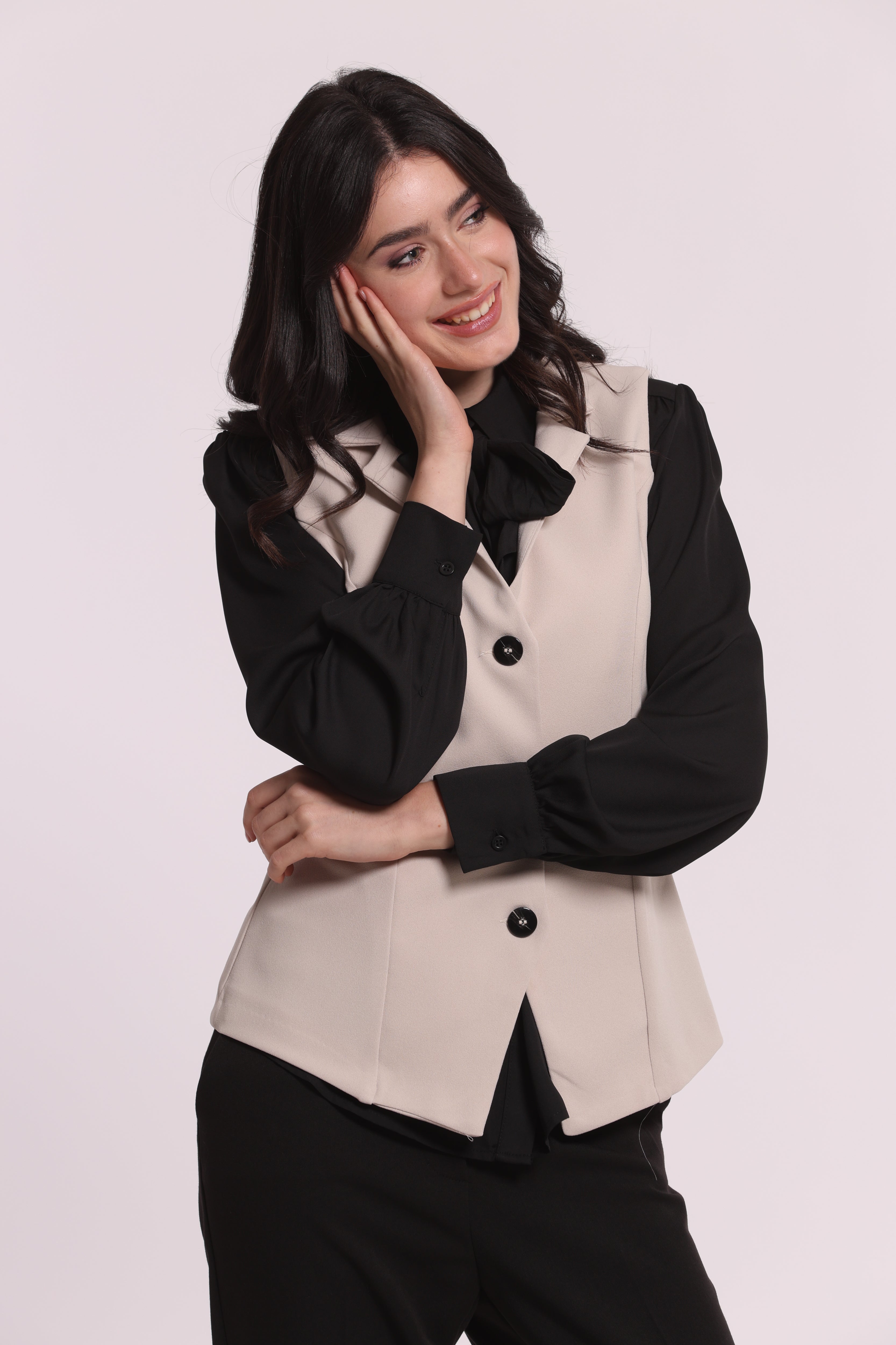 Mimi Mua Scuba Crepe gilet nero