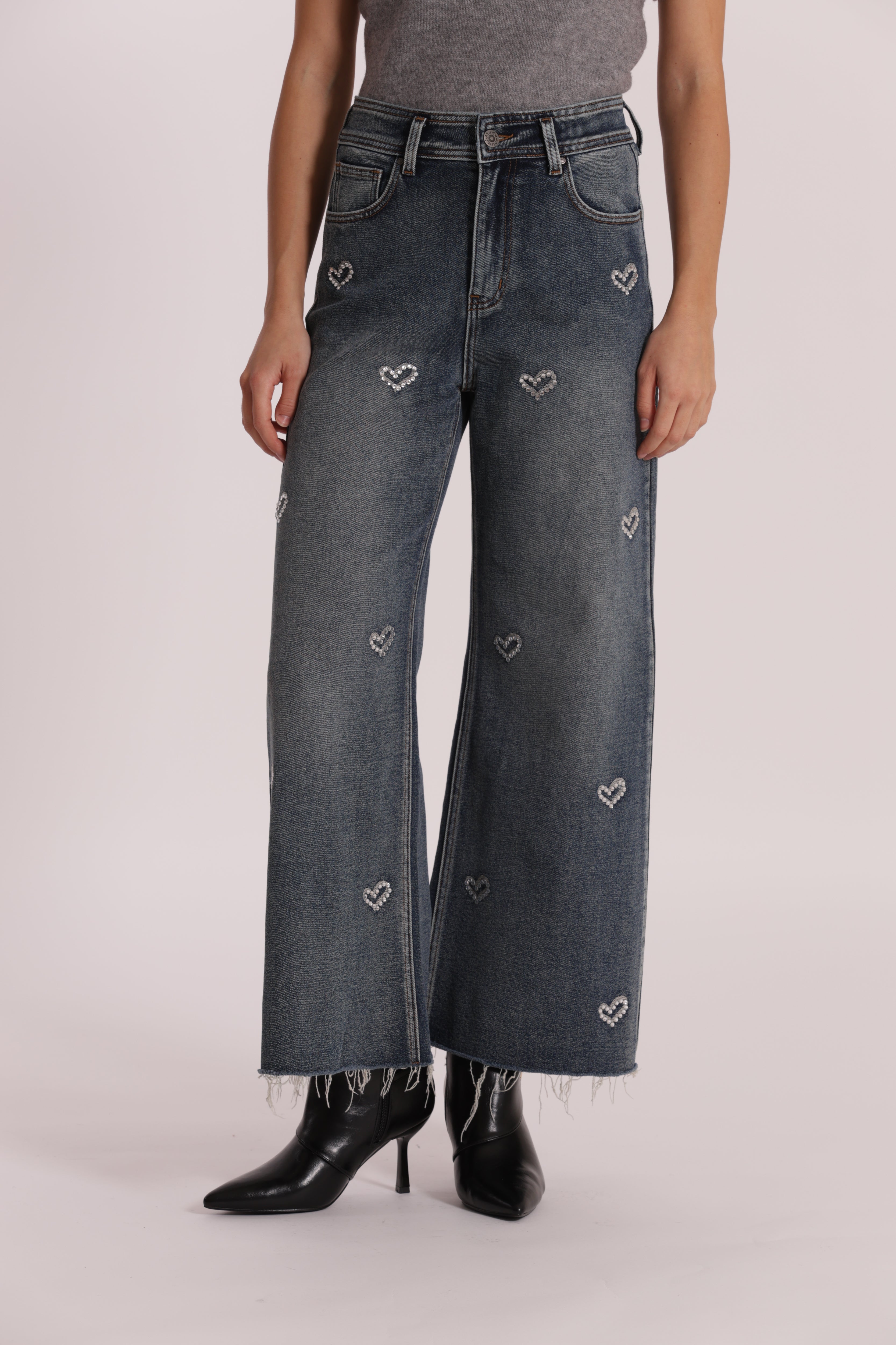 Mimi Mua Jeans Wide Leg Cropped Cuori Ricamati Blu Medio