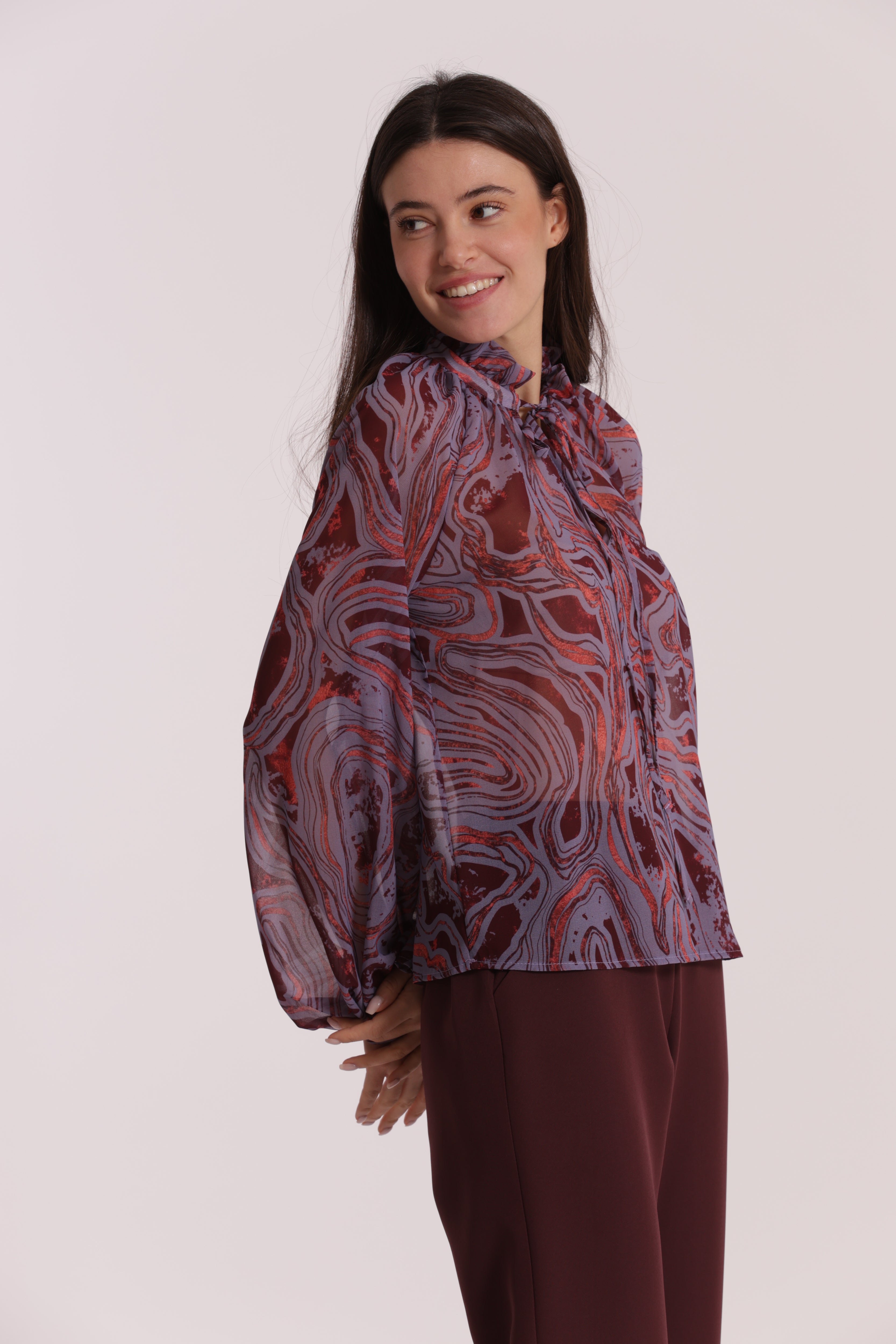 Mimi Mua Marmorea blusa malva bordeaux leggera