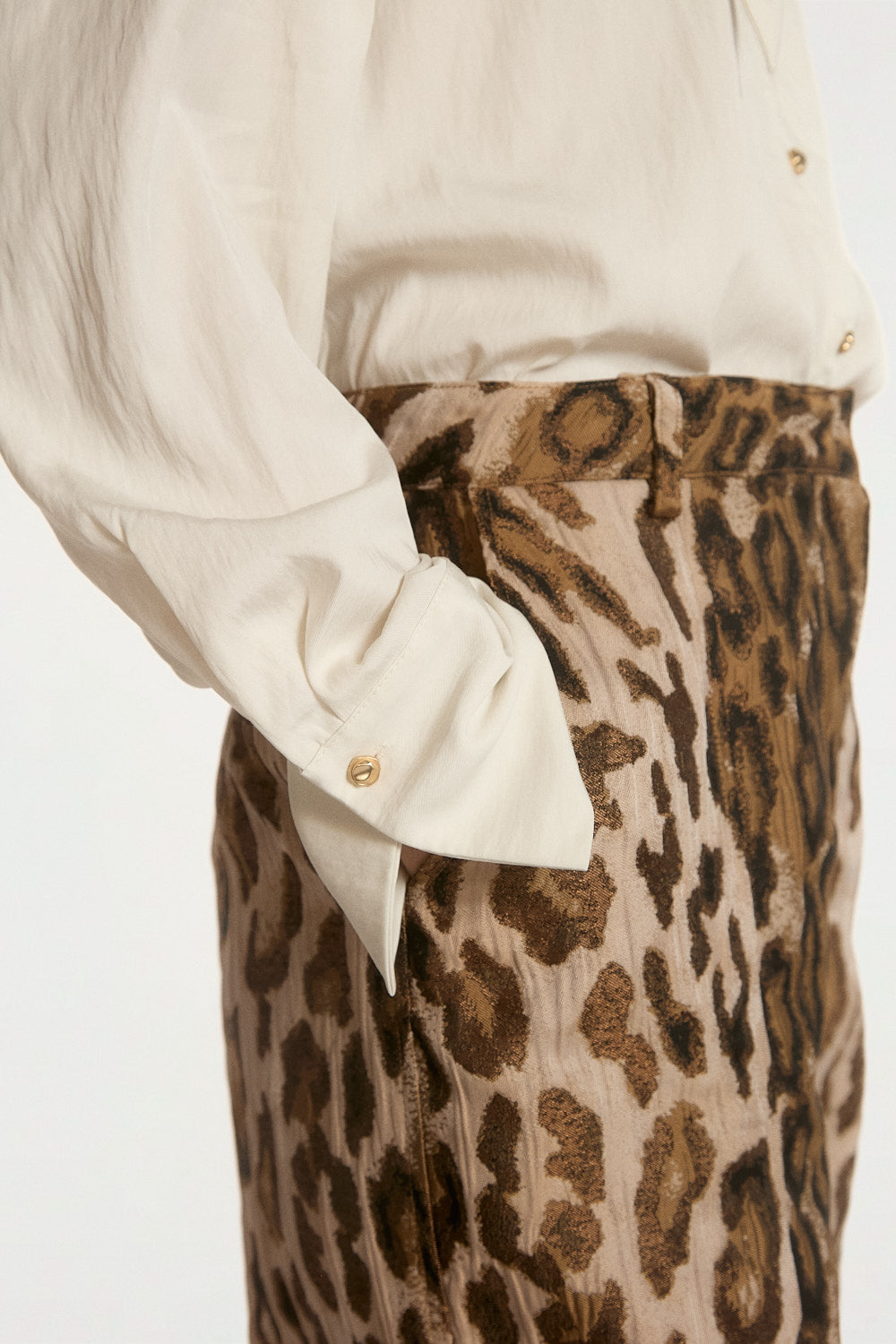 Aaiko Jet pantaloni animalier marrone lucido