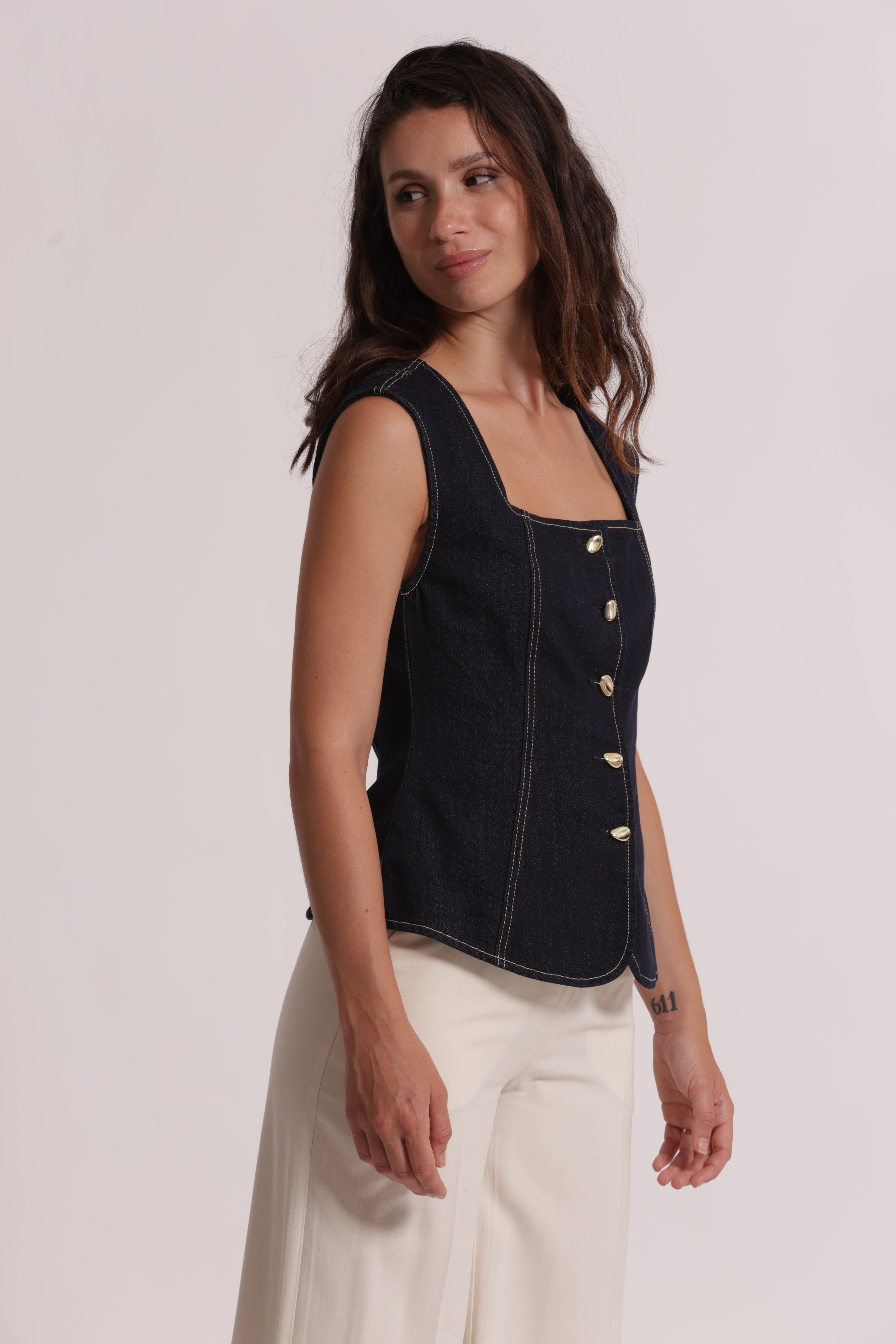 Mimi Mua Gilet in Denim con Bottoni Oro blu scuro