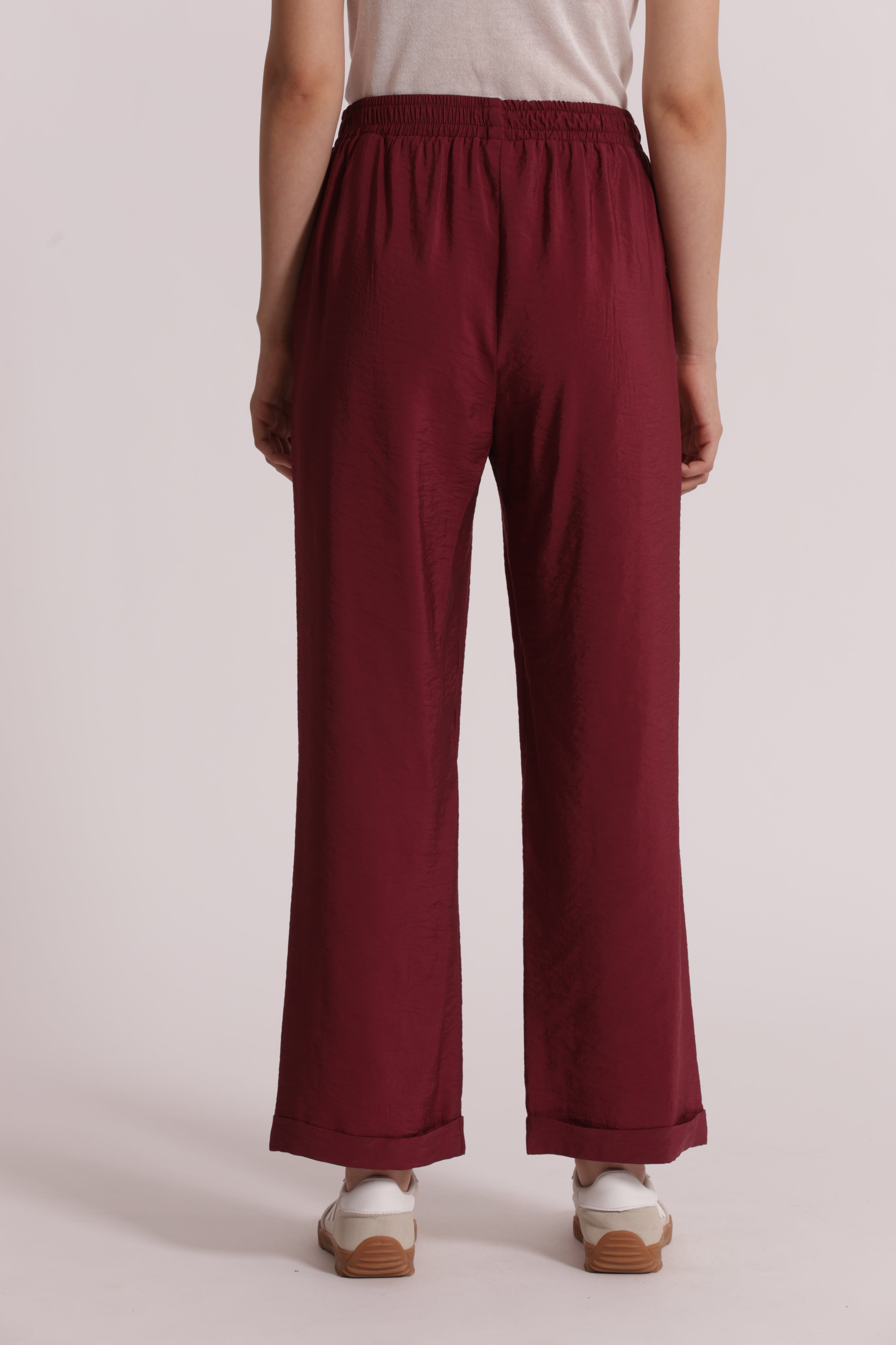 Mimi Mua Pantalone Jogger Modal pantaloni cupro latte