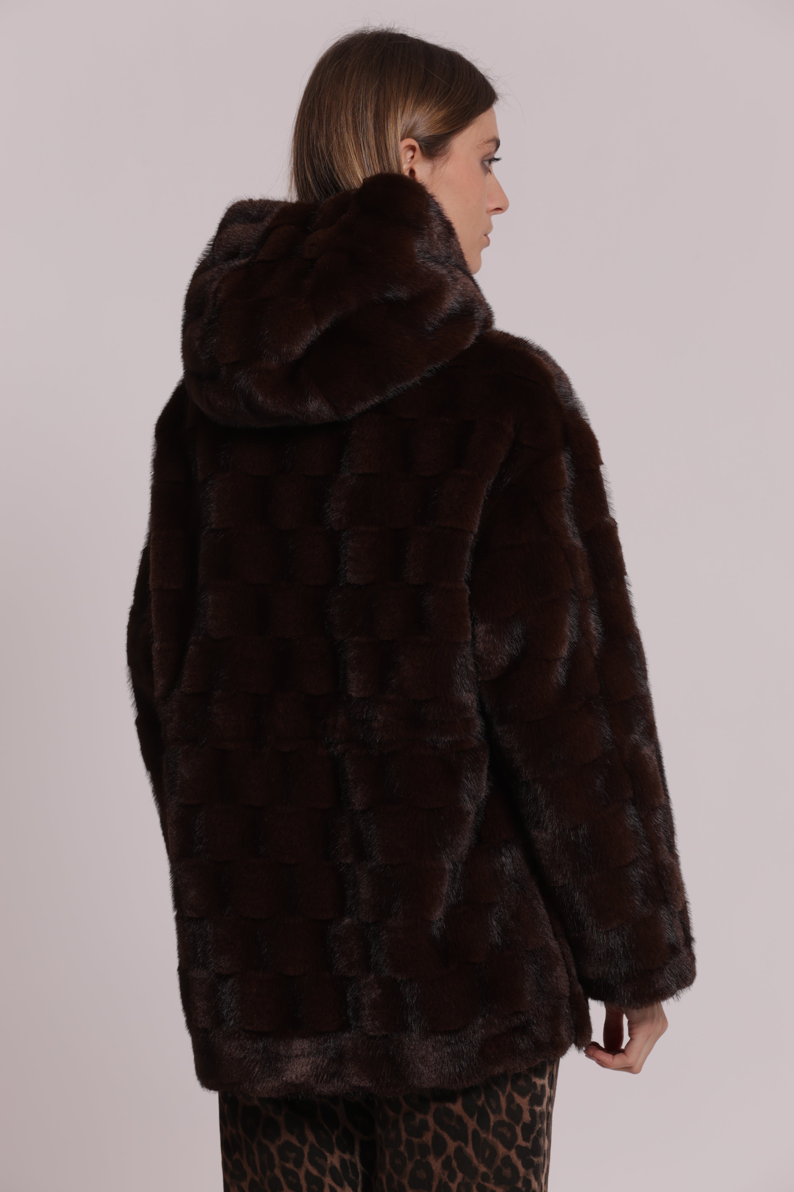 Mimi Mua Cappotto Effetto Pelliccia con Coulisse nero