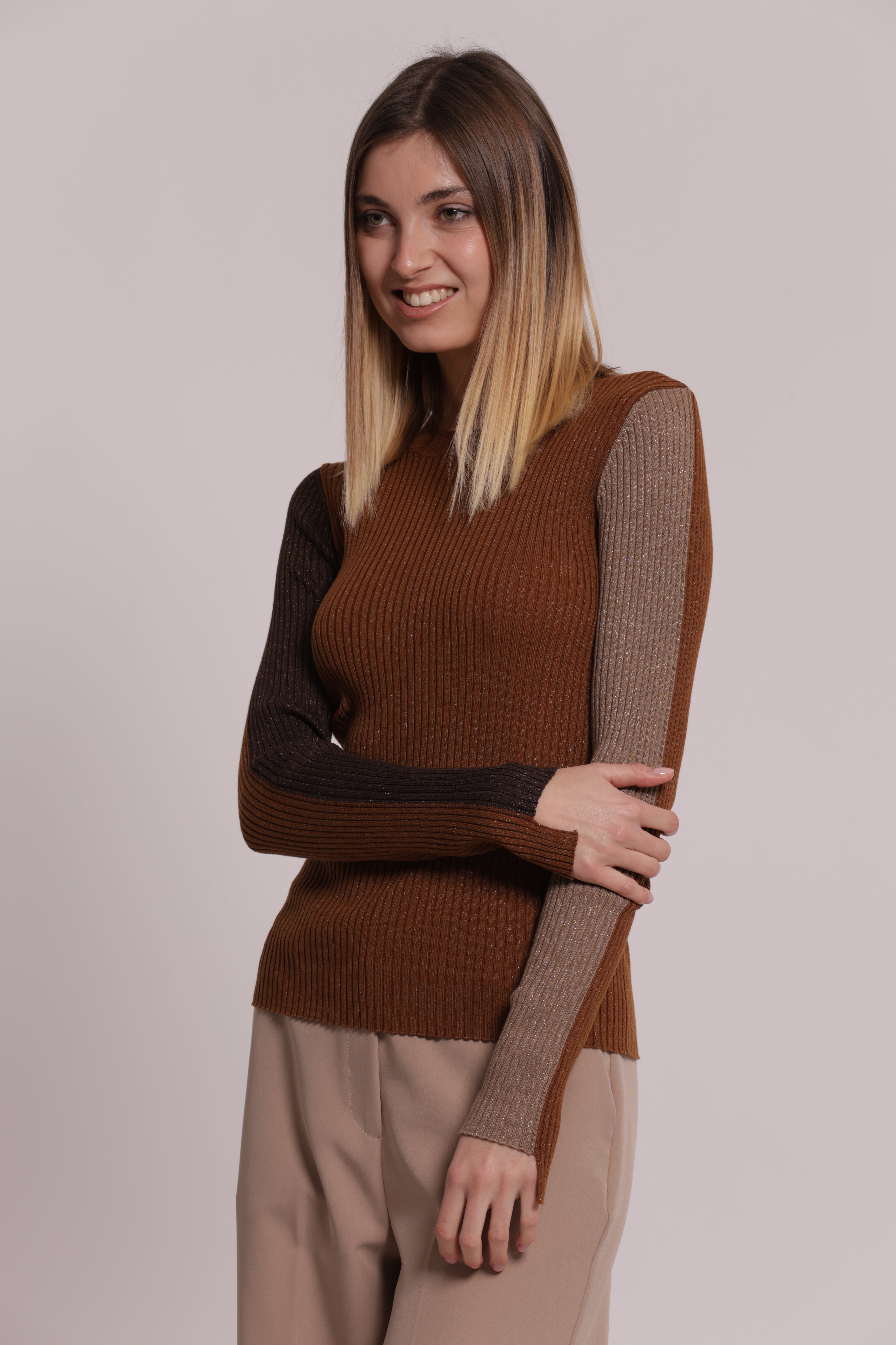 Mimi Mua Maglia Scollo Maniche Bicolor maglia lana