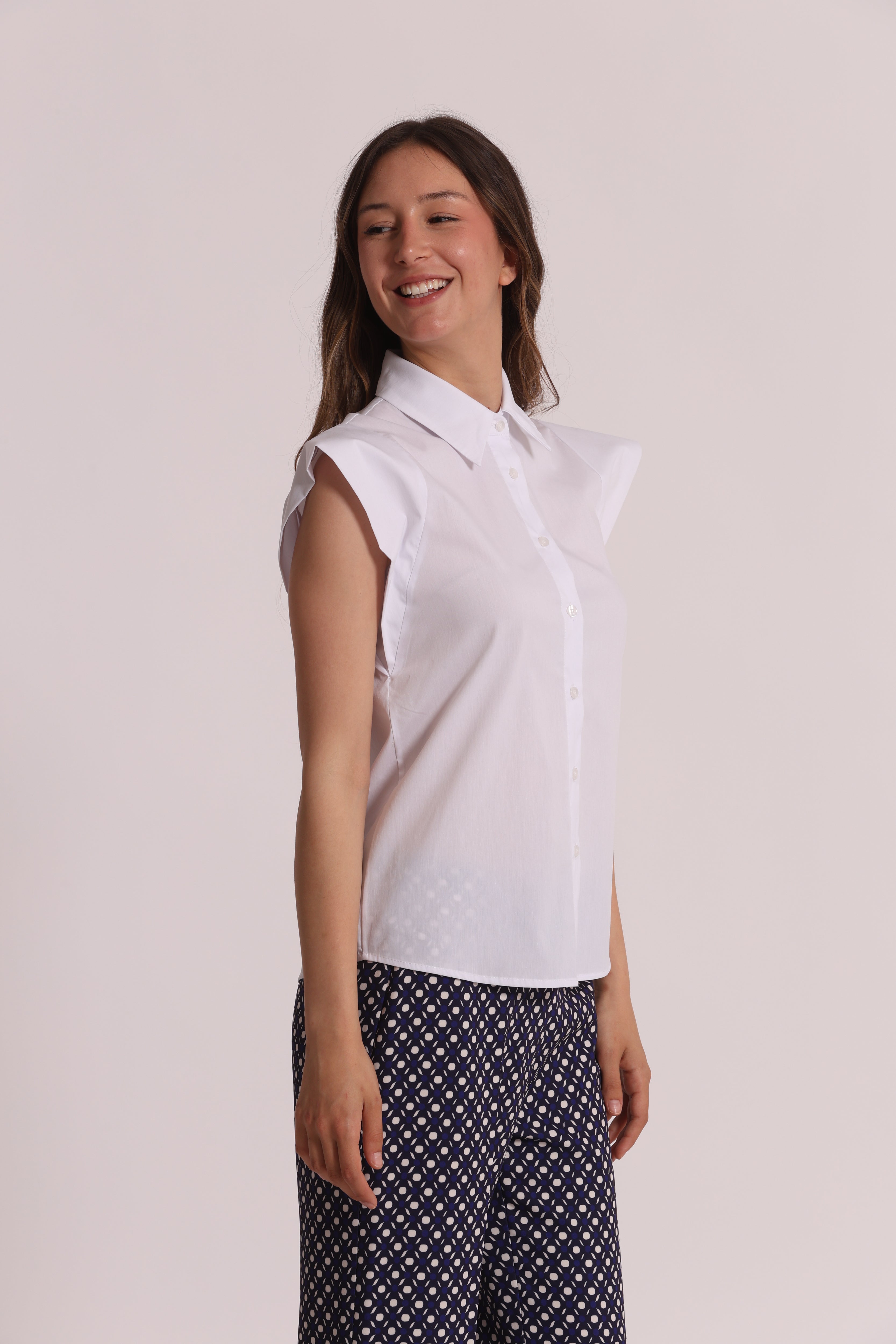 Mimi Mua Camicia in Cotone con Manica Aletta bianca