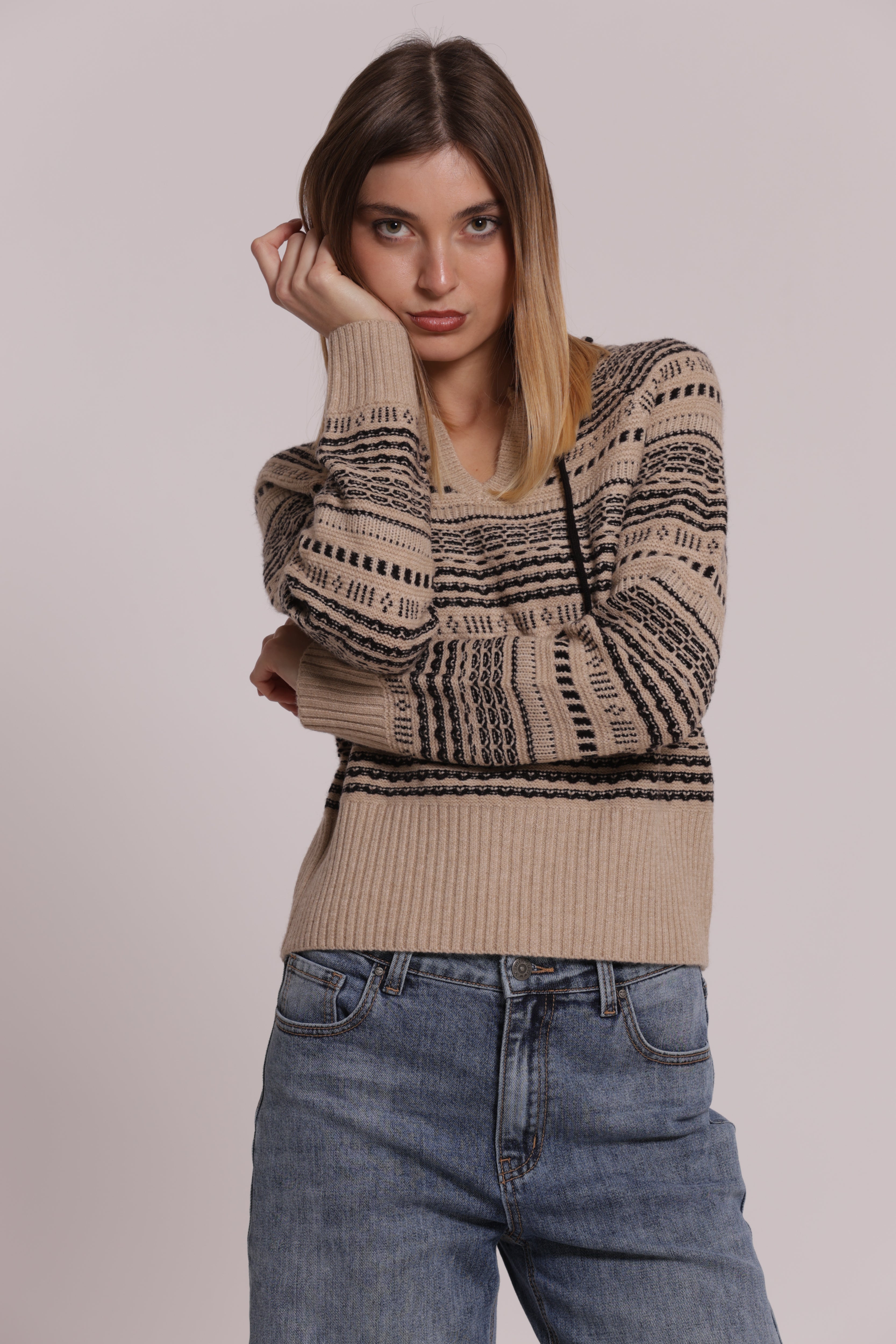 Mimi Mua maglia dettagli contrasto panna taglia S