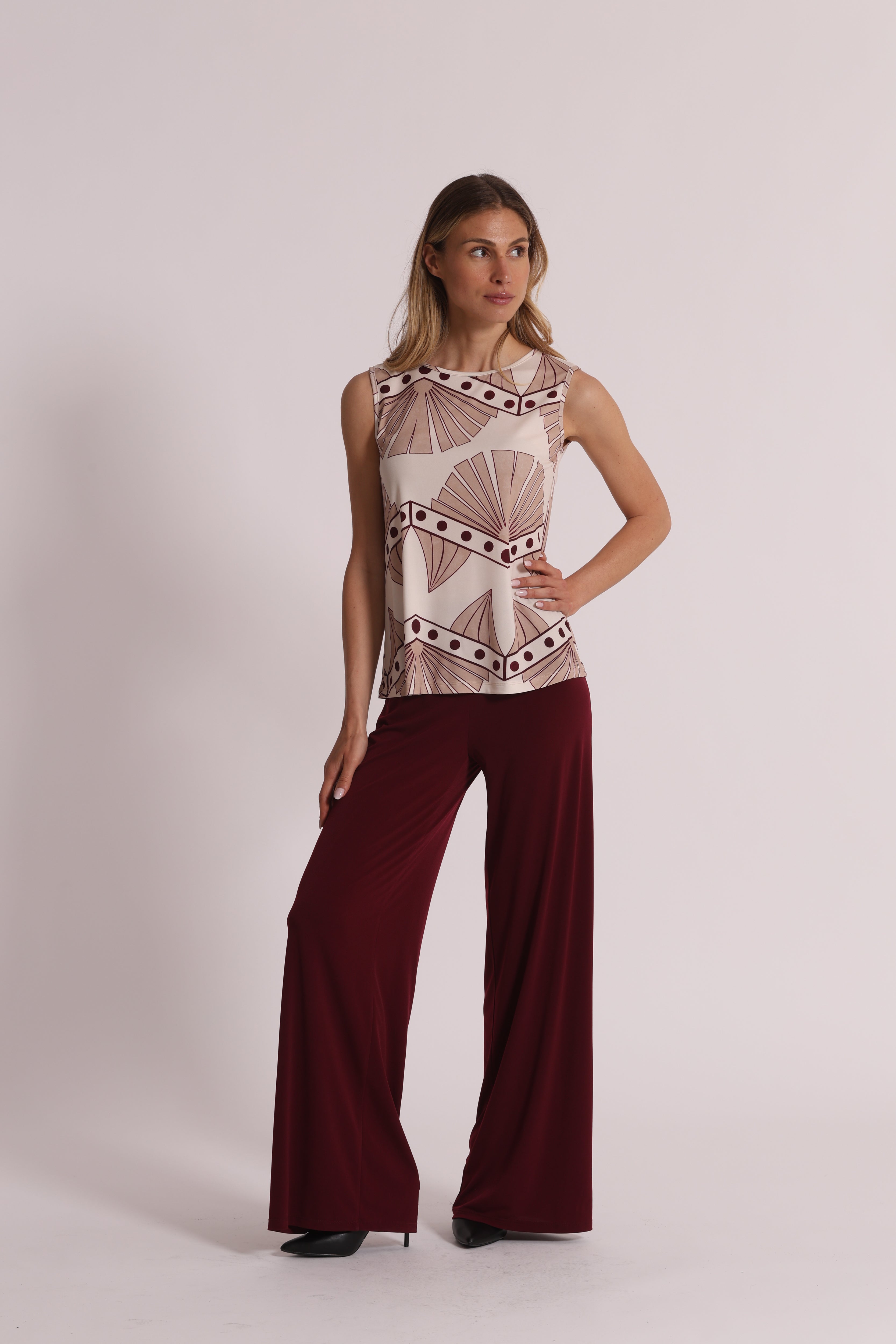 Mimi Mua Top in Ity Fantasia blusa elasticizzata