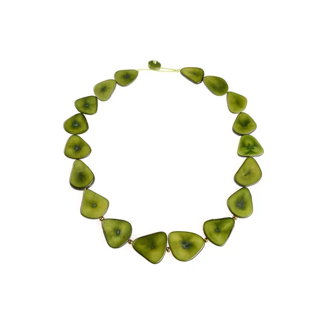 On Earth Gotas collana verde tagua 40 cm