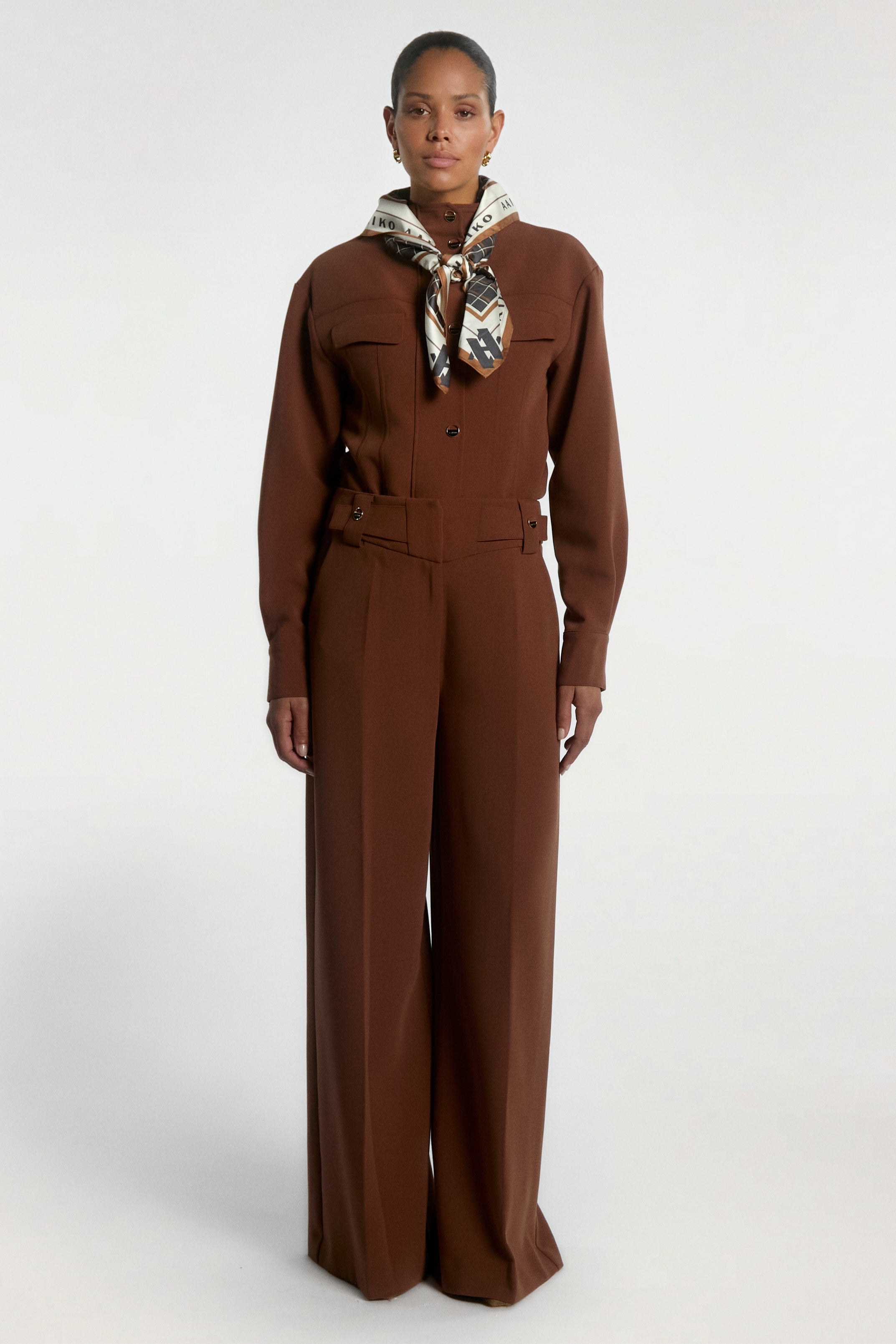Aaiko foulard marrone scuro a quadri quadrato