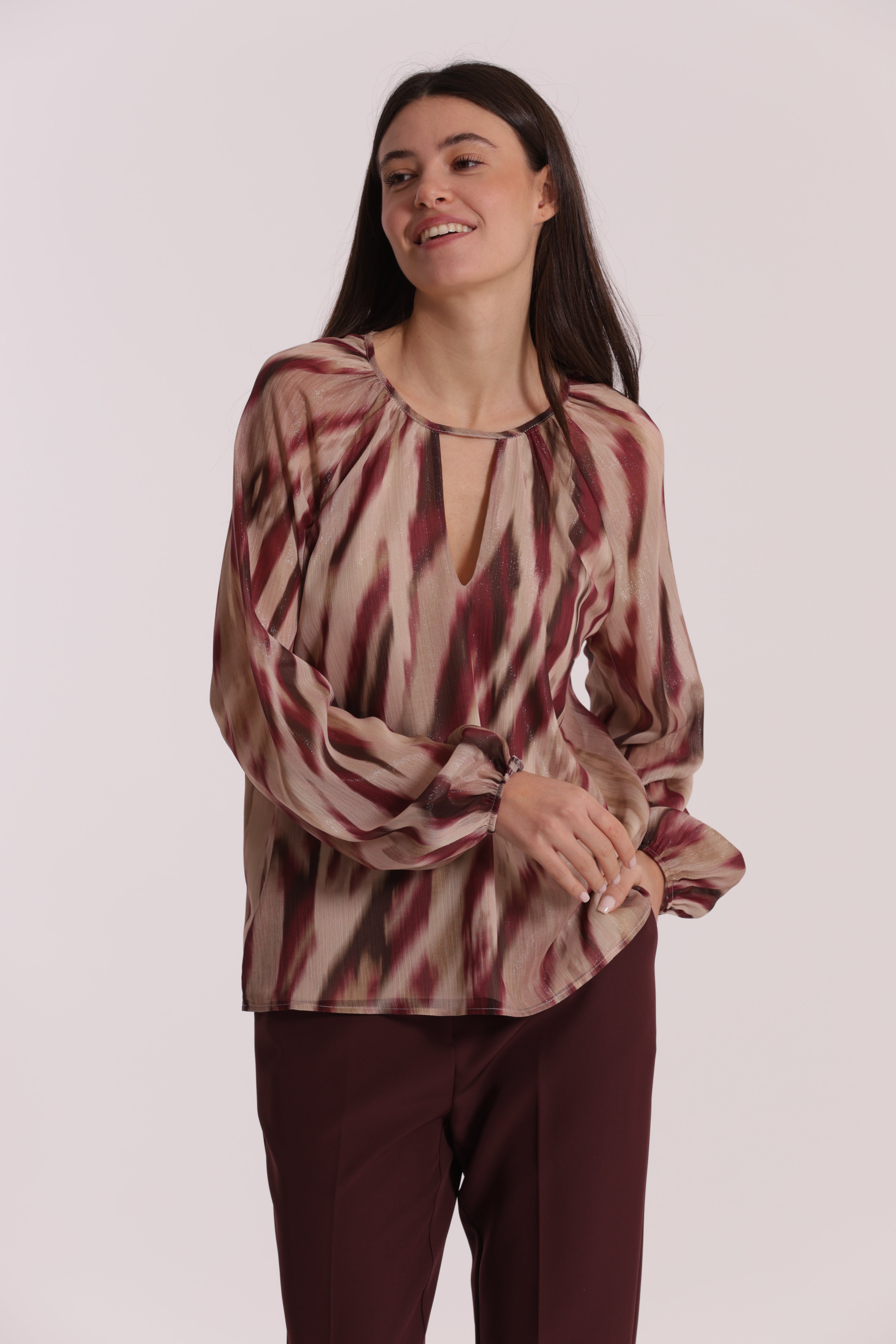 Mimi Mua blusa scollo tondo paradisea mosto