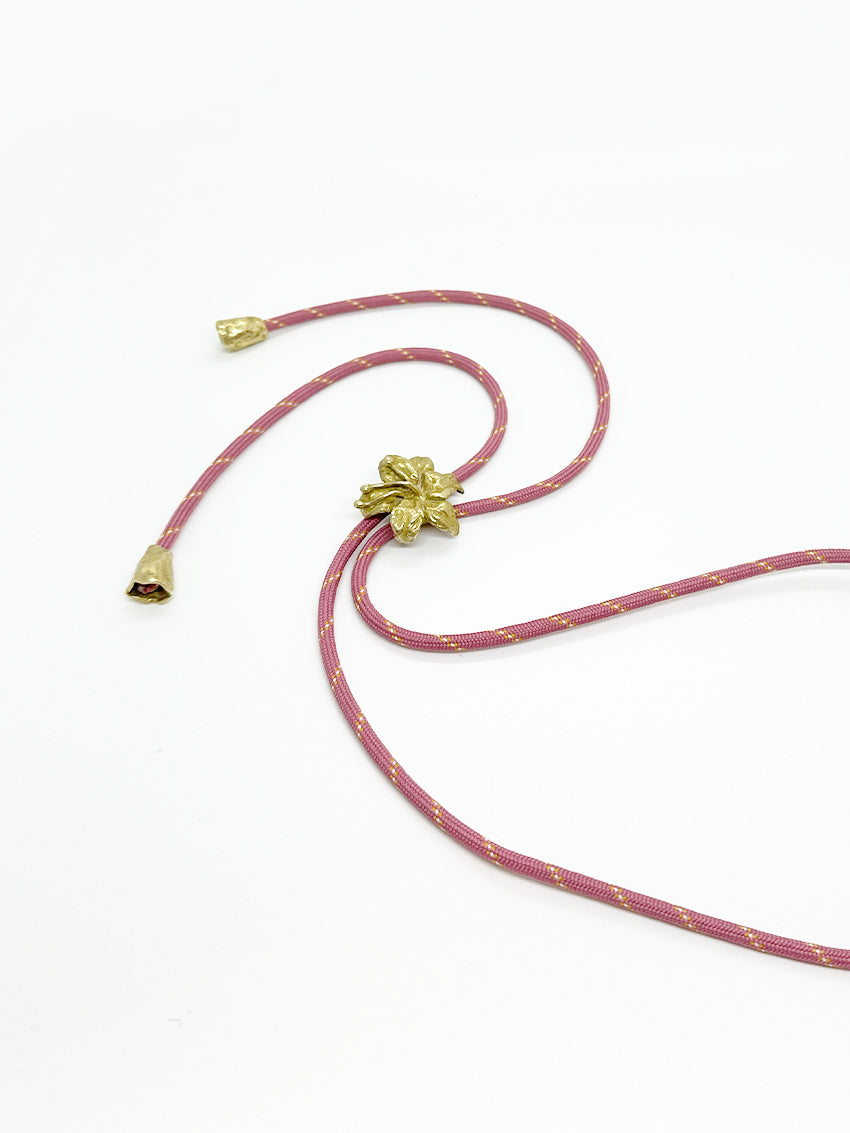 Giglio Tigrato Giglio's Bolo Tie Pink String gioiello bronzo