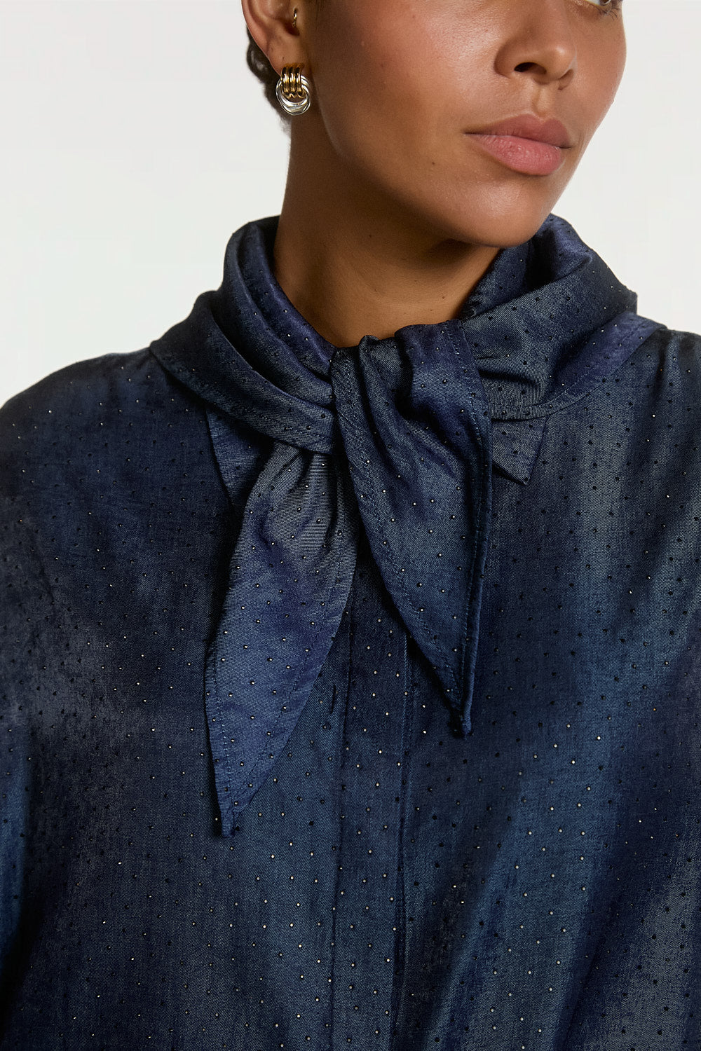 Aaiko Violetta Camicia Blu Notte Glitter Foulard