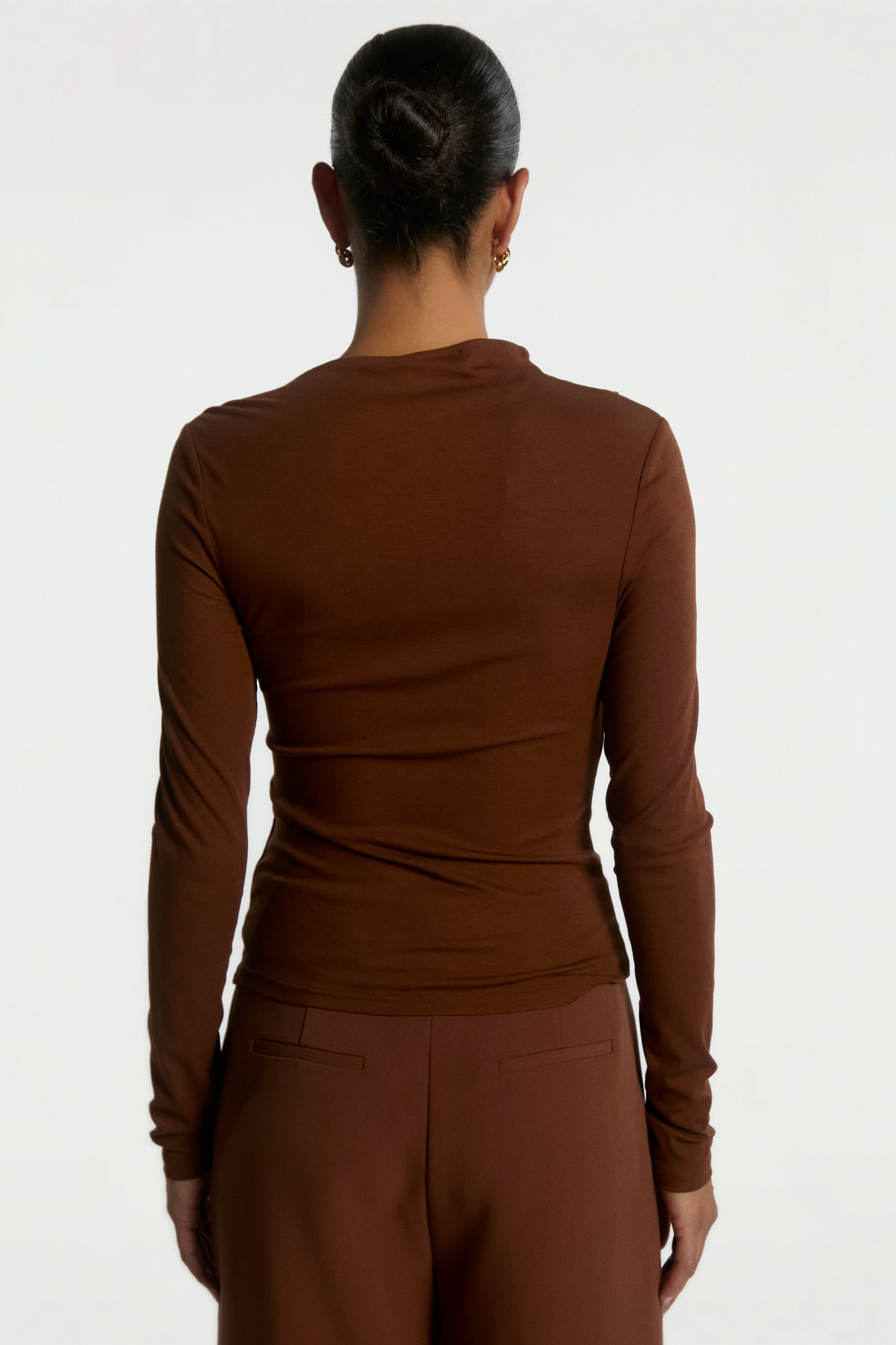 Aaiko Jalisse top marrone drappeggiato spalla foro