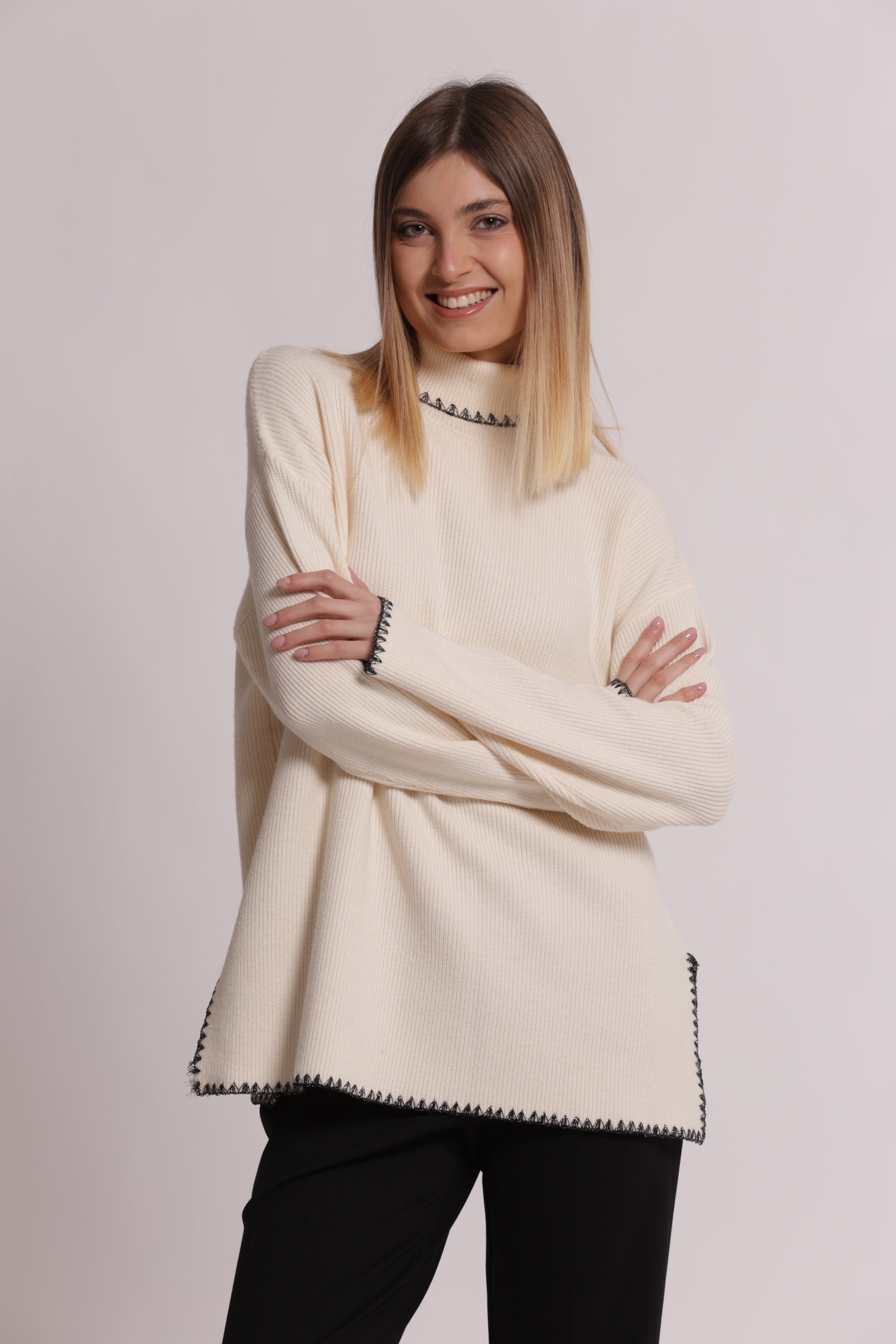 Mimi Mua Maglia Collo Alto Lurex Panna Elasticizzata