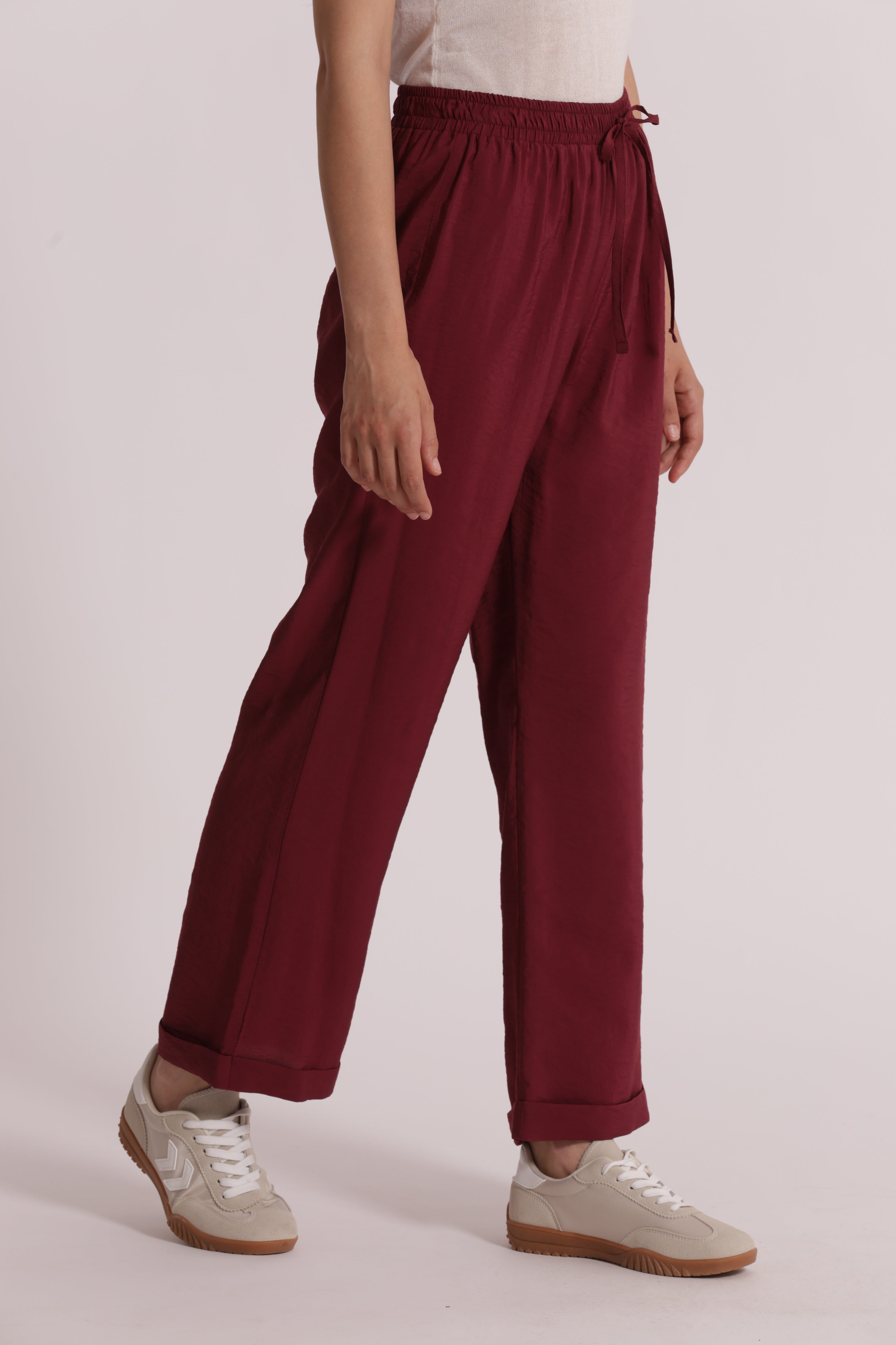 Mimi Mua Pantalone Jogger Modal pantaloni cupro latte