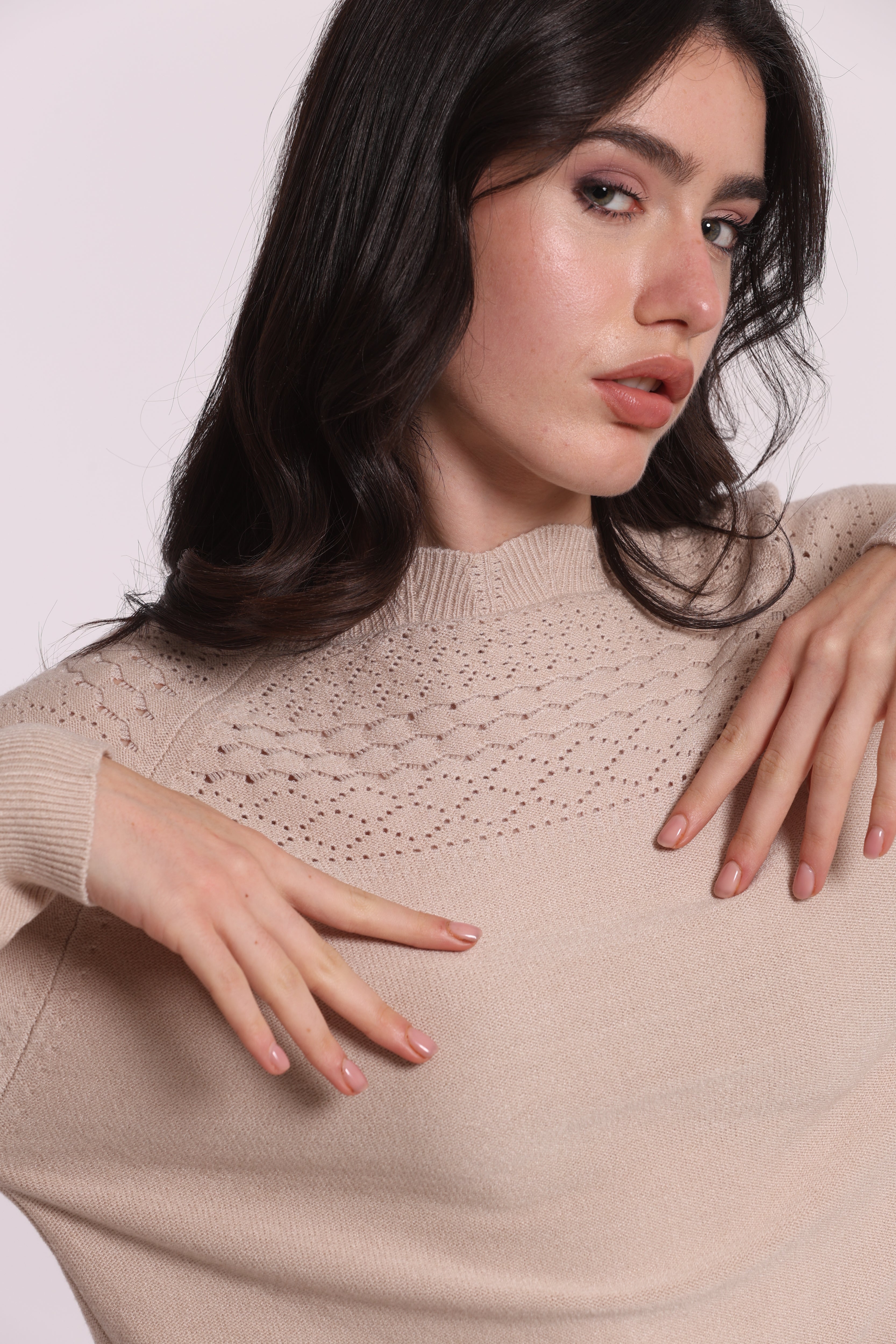 Mimi Mua Maglia Traforata Beige Chiaro Maniche Lunghe