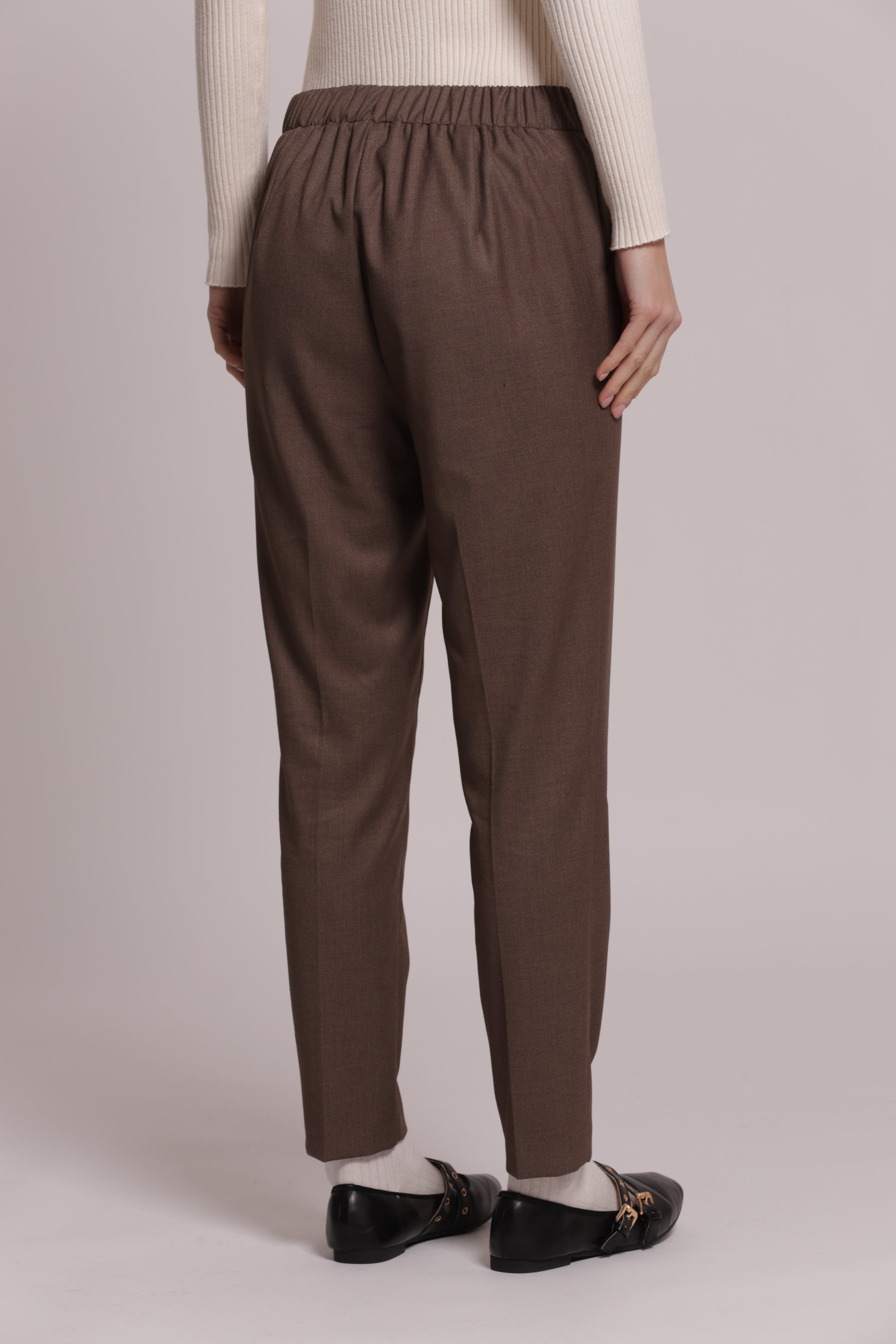 Mimi Mua pantalone sigaretta elastico dietro vanz pantaloni nero S