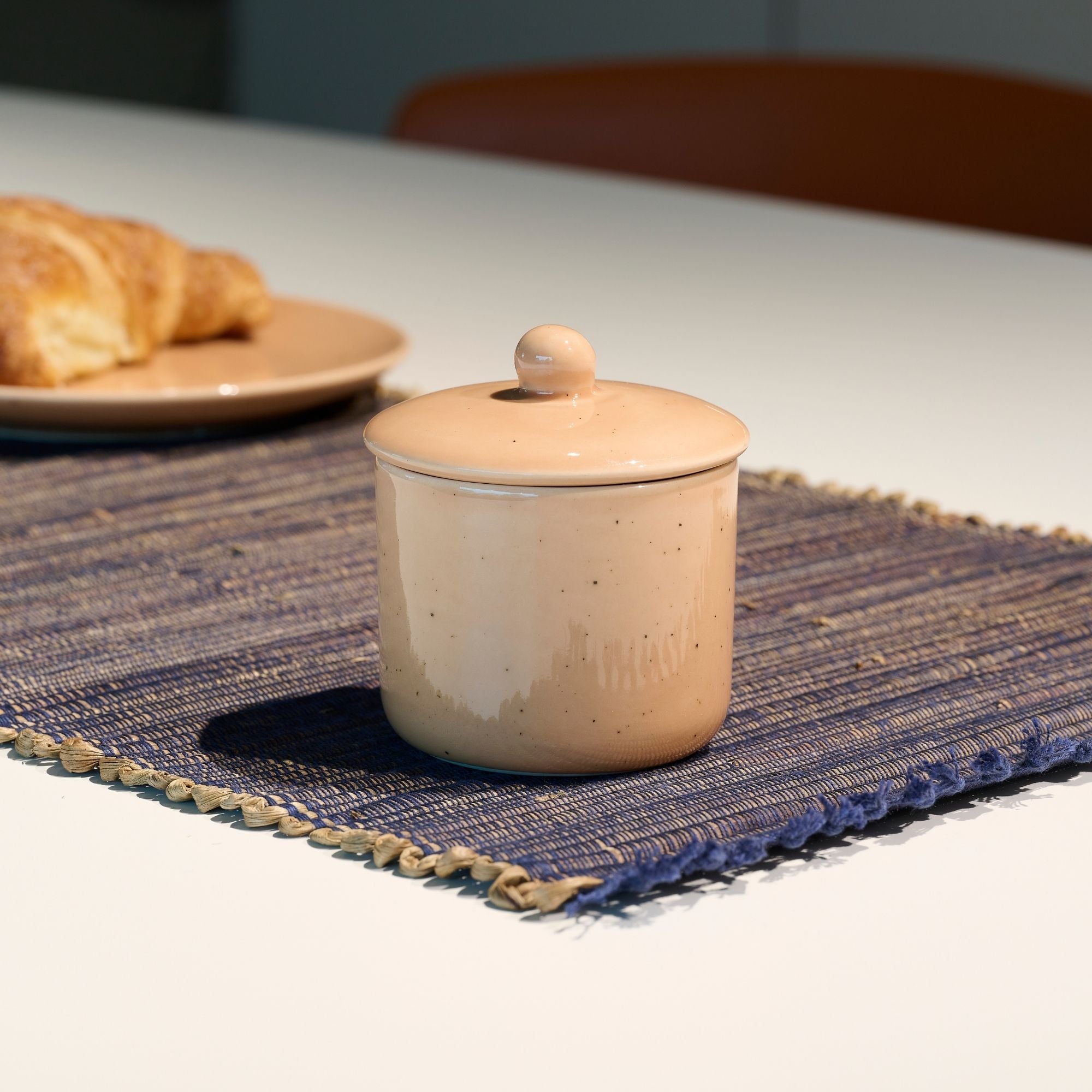 On Earth Cooperative Collection Sabbia barattolo ceramica arancione 9 cm