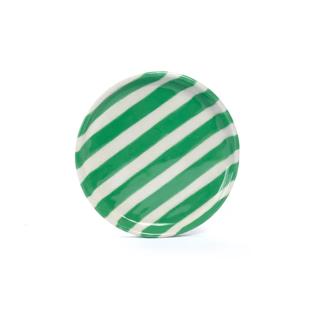 On Earth Cooperative Collection Righe piattino ceramica verde 13,5